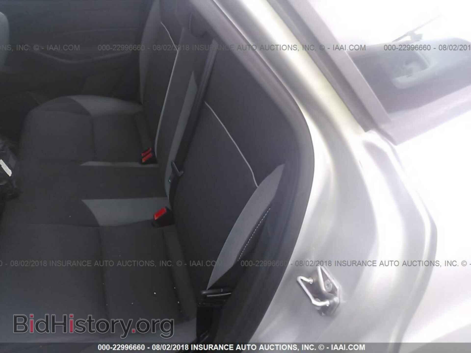 2012 Ford Focus - VIN: 1FAHP3F21CL272445 - Фото 8