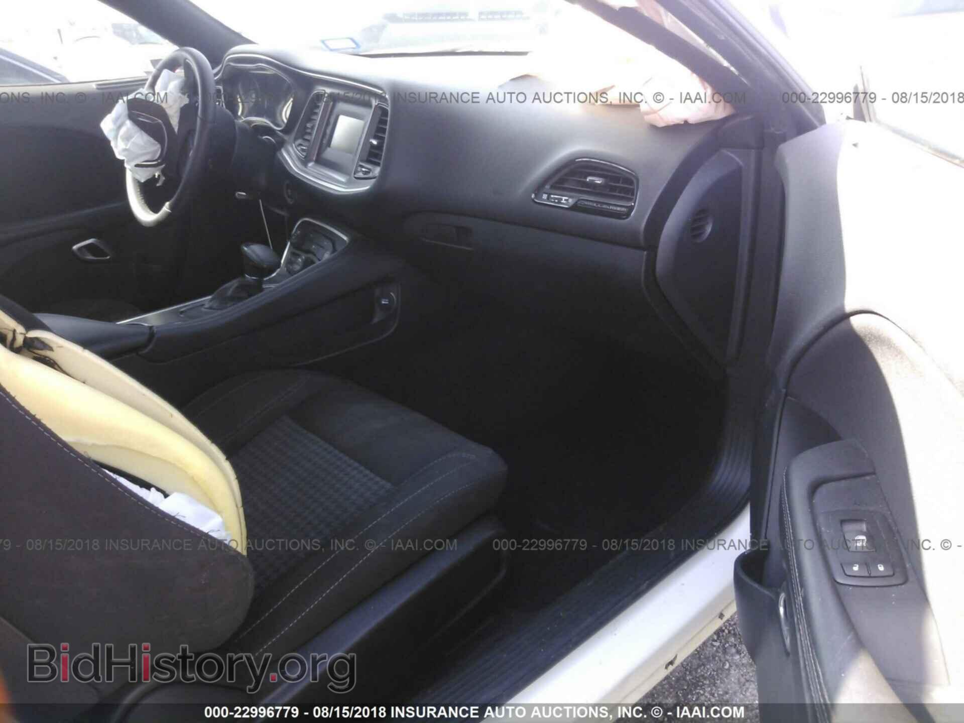 2016 Dodge Challenger - VIN: 2C3CDZAG0GH120487 - Photo 5
