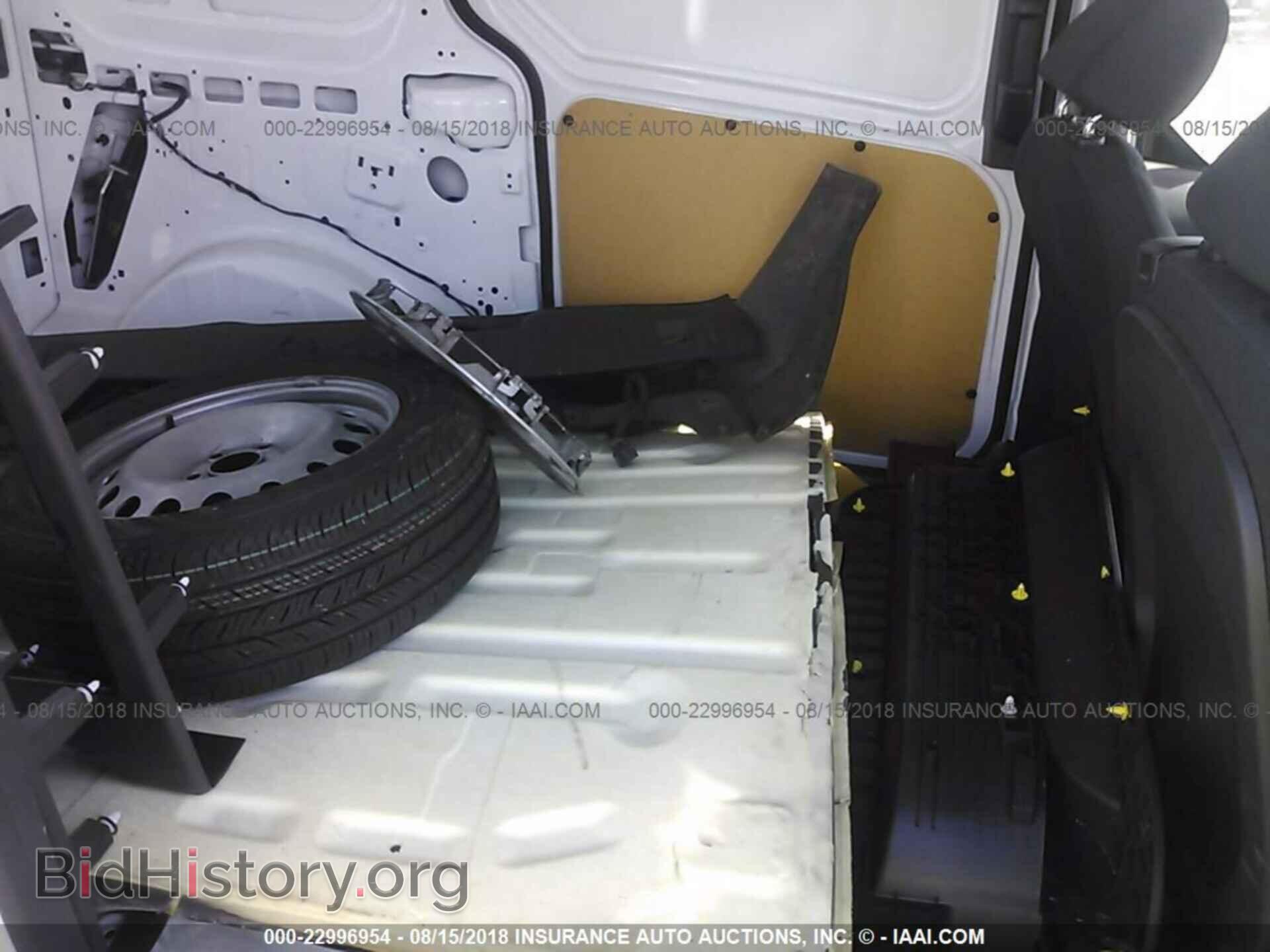 2016 Ford Transit - VIN: NM0LS7E71G1235028 - Photo 8