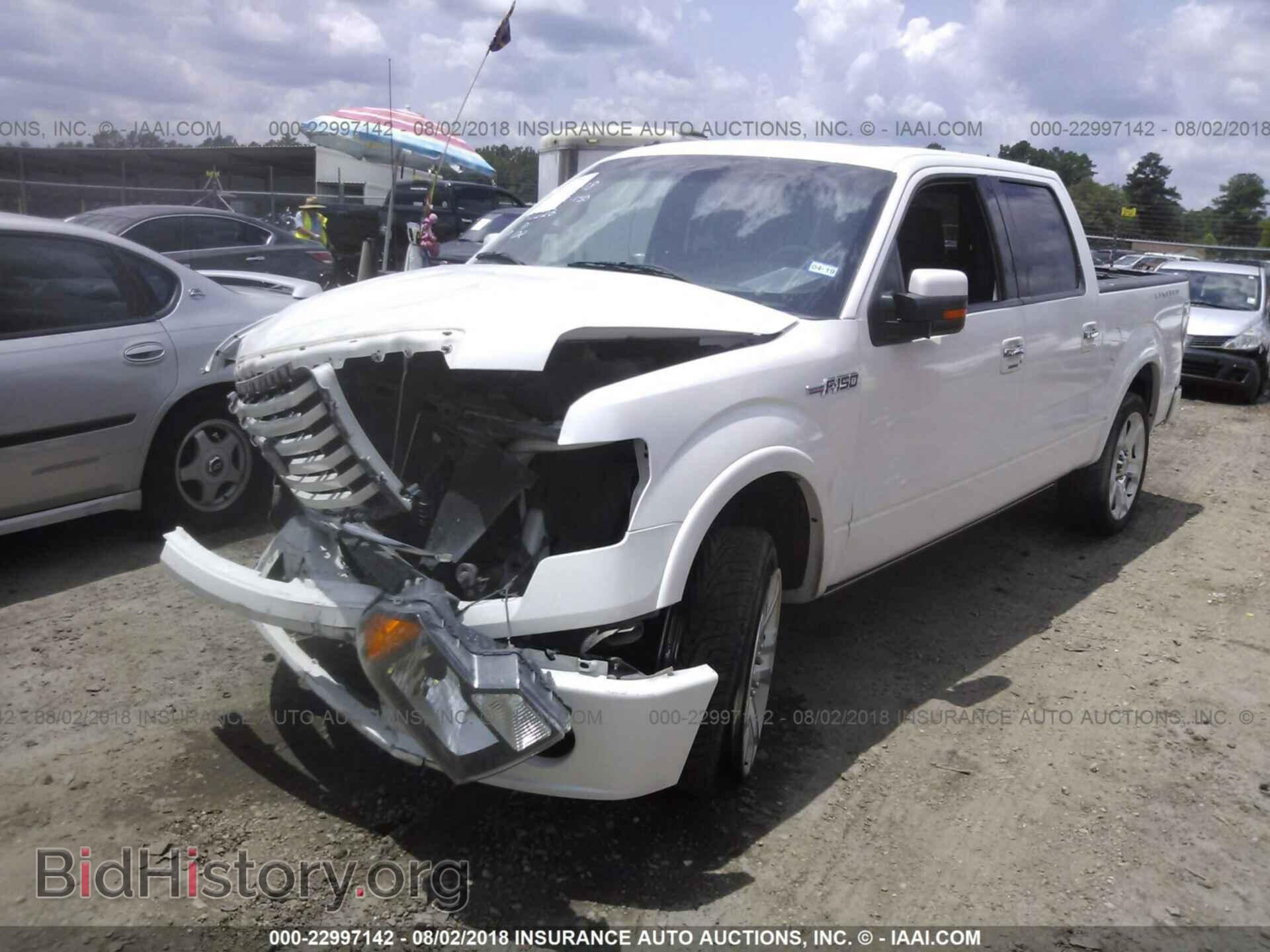 2011 Ford F150 - VIN: 1FTFW1E65BFB42226 - Photo 2