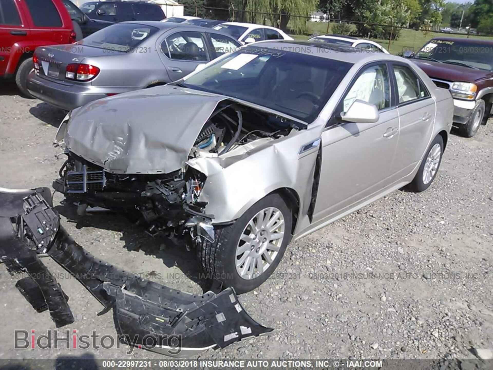 2013 Cadillac Cts - VIN: 1G6DF5E56D0162239 - Фото 2
