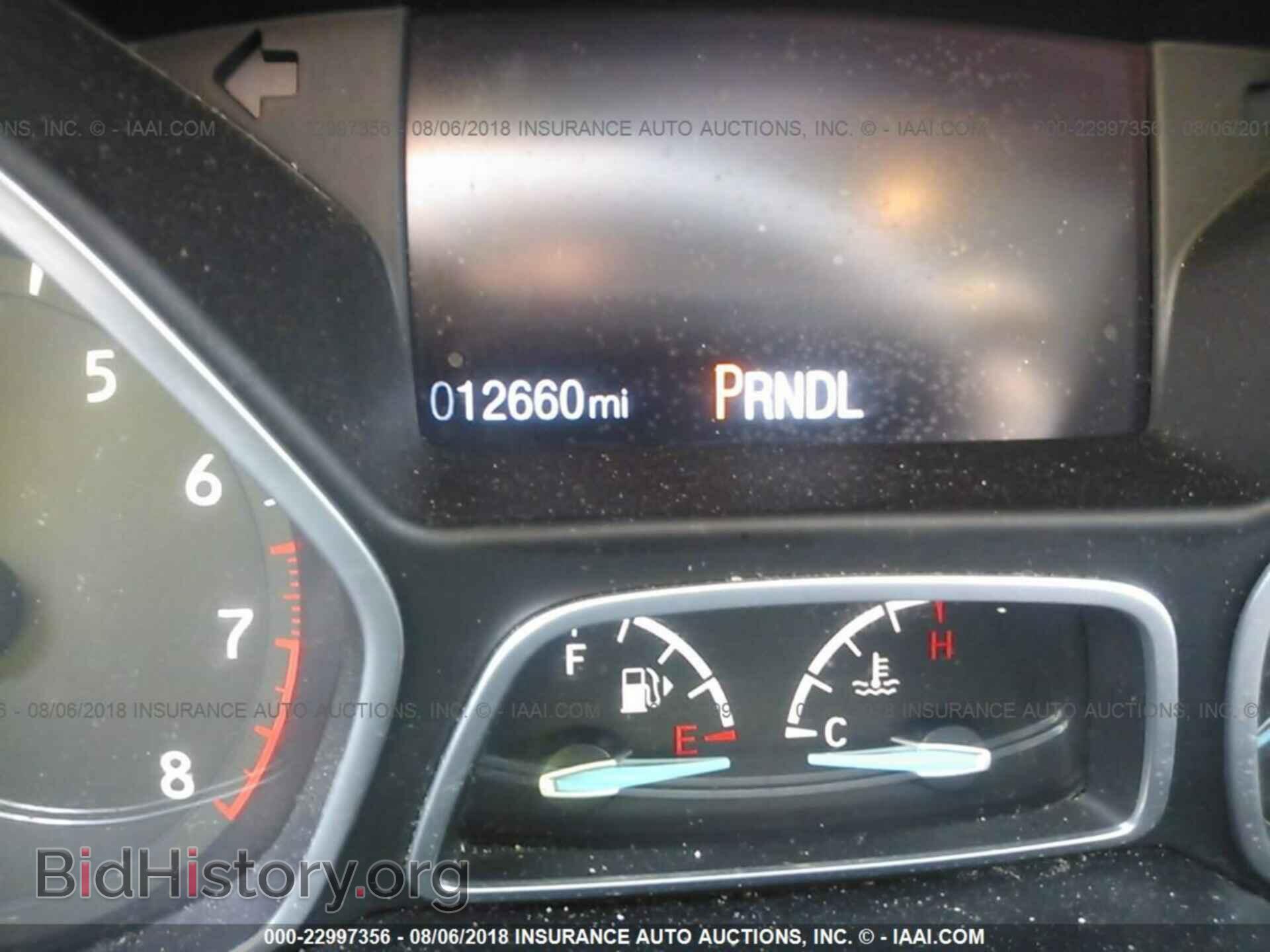 2016 Ford Focus - VIN: 1FADP3F25GL397825 - Photo 7