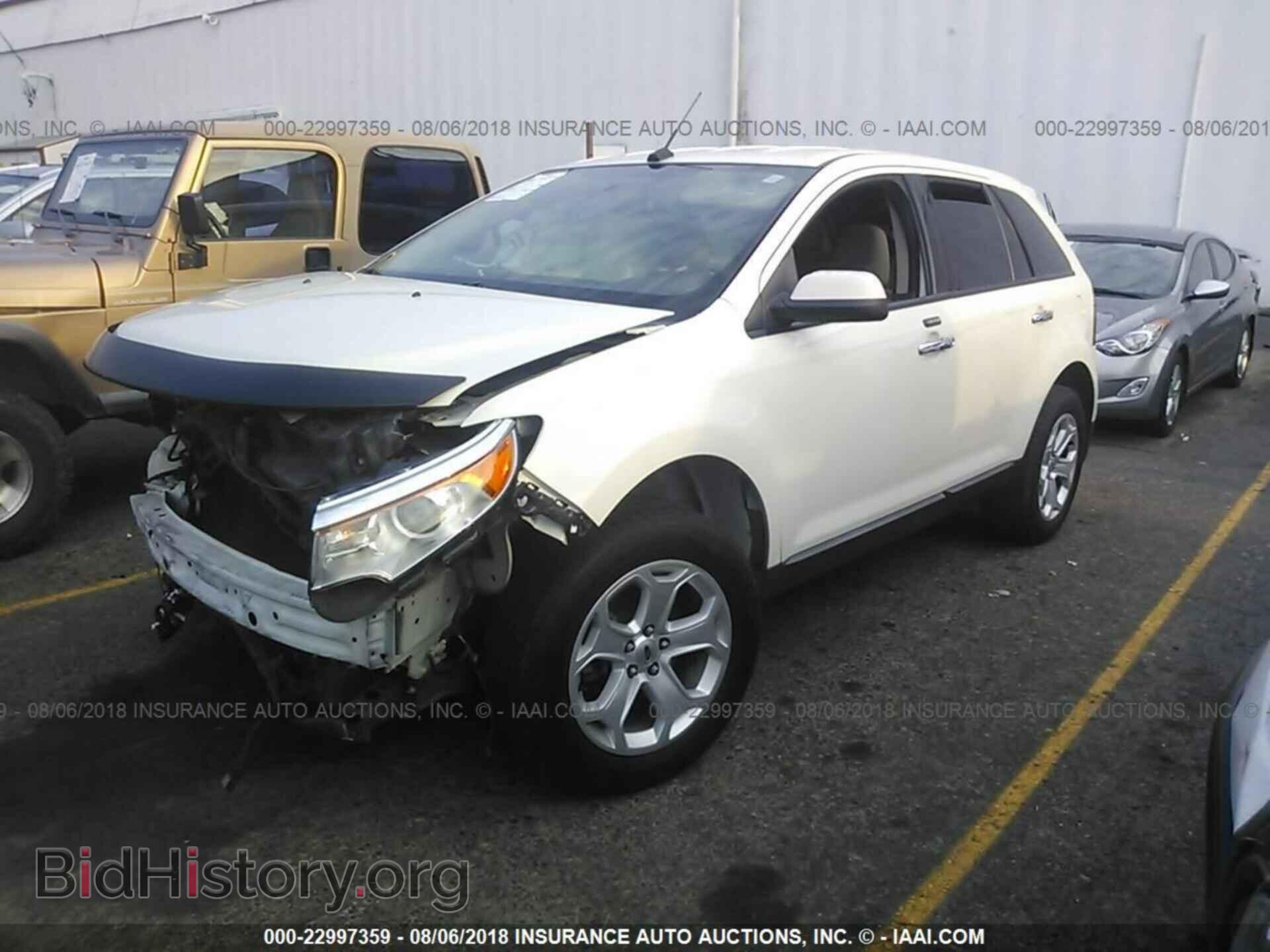 2011 Ford Edge - VIN: 2FMDK4JCXBBB48505 - Photo 2