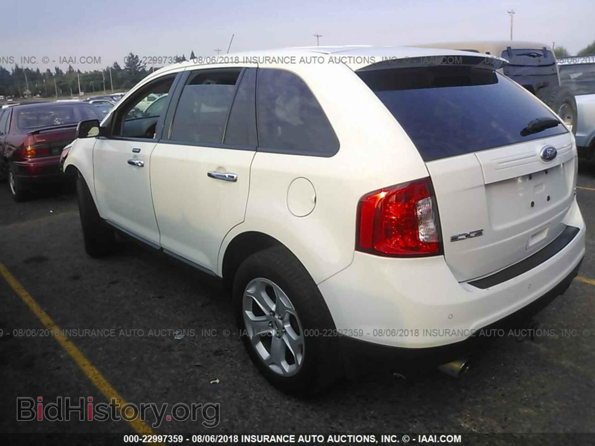 2011 Ford Edge - VIN: 2FMDK4JCXBBB48505 - Photo 3