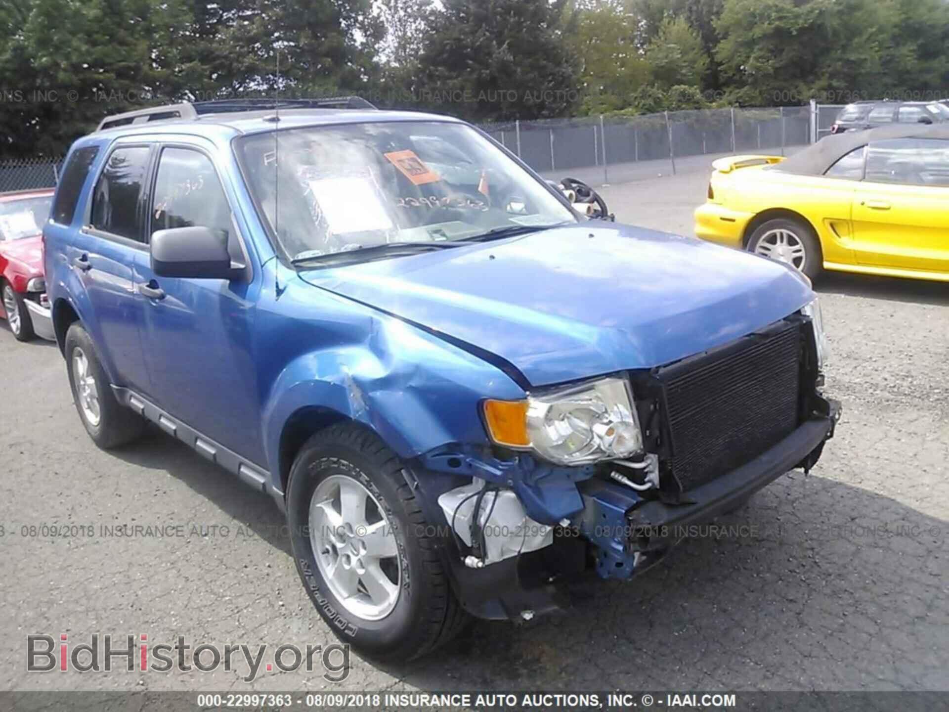 Photo 1FMCU9D78CKC54945 - Ford Escape 2012