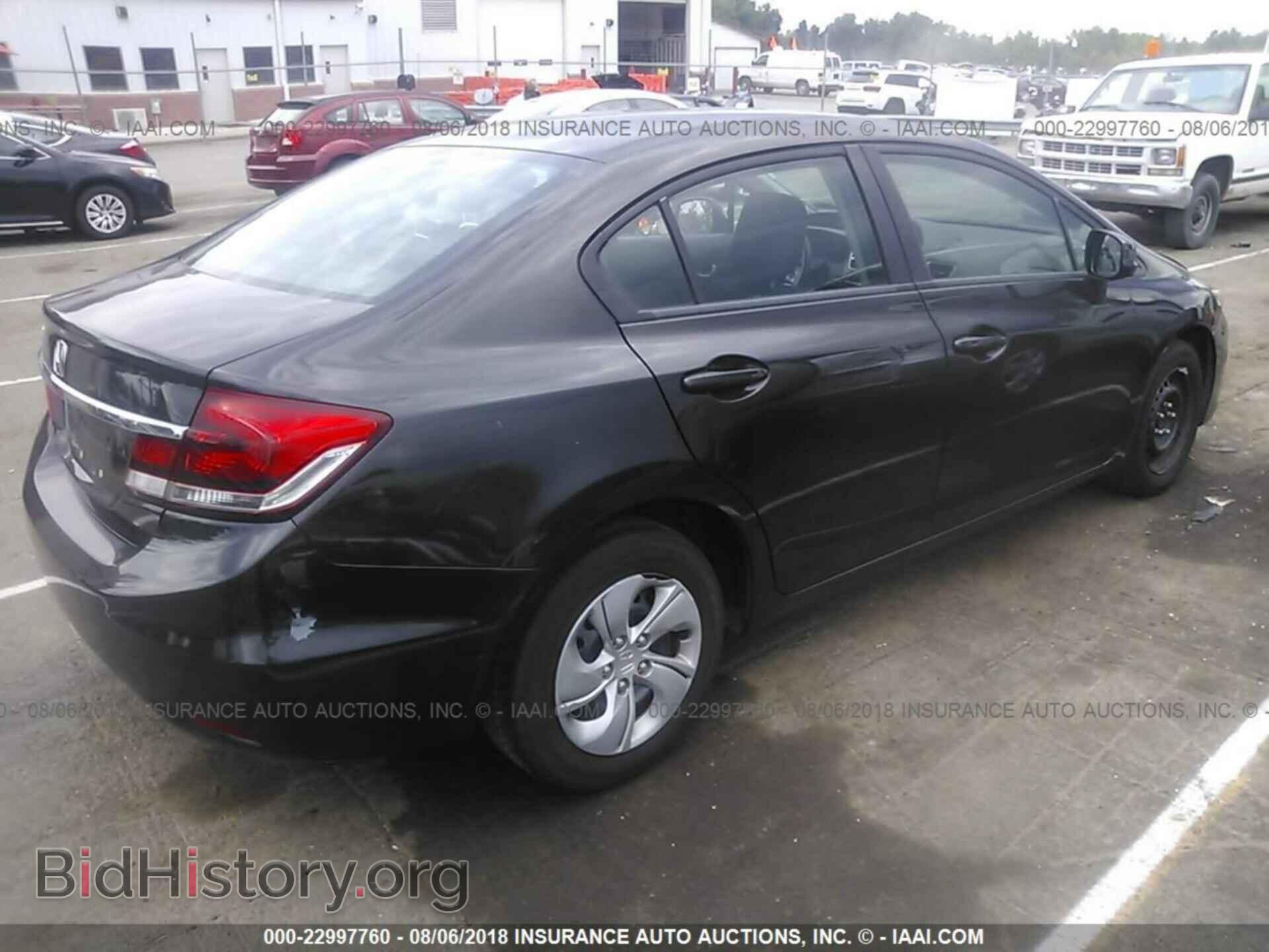 2013 Honda Civic - VIN: 19XFB2F58DE057384 - Photo 4