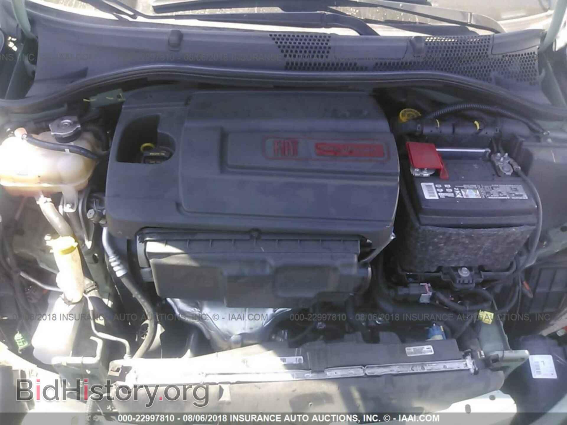 2015 Fiat 500 - VIN: 3C3CFFER6FT716584 - Photo 10