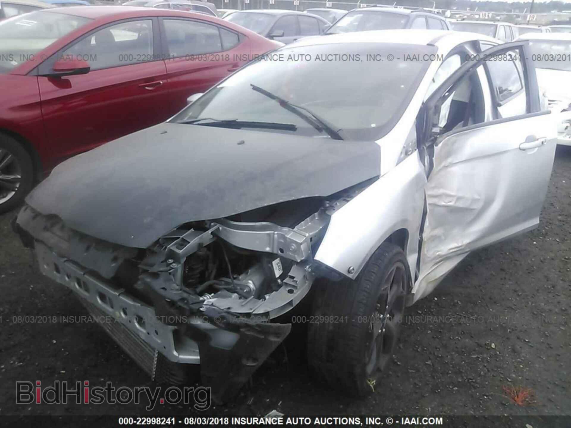 2013 Ford Focus - VIN: 1FADP3L96DL239667 - Фото 2