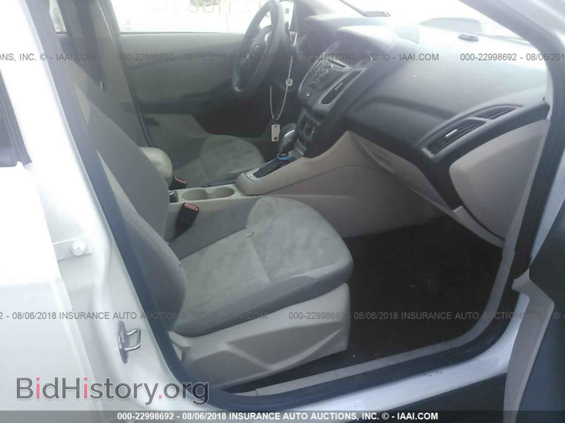 2012 Ford Focus - VIN: 1FAHP3K29CL136103 - Фото 5
