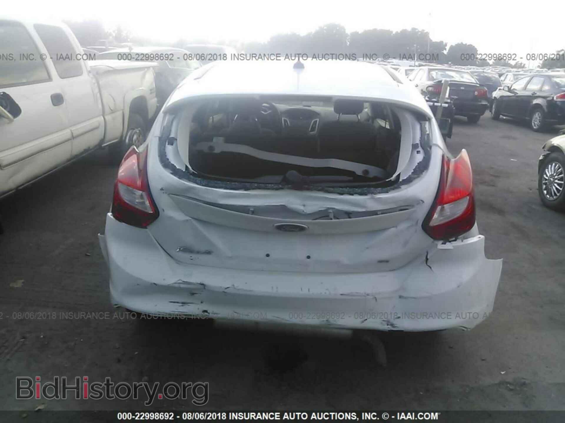 2012 Ford Focus - VIN: 1FAHP3K29CL136103 - Фото 6
