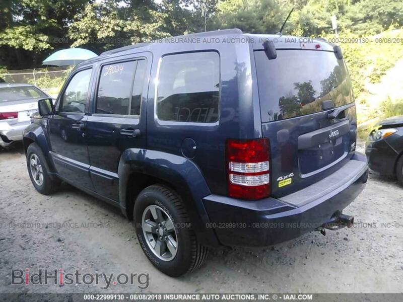 2008 Jeep LIBERTY (VIN 1J8GN28K08W202078) — photo 3 of 10