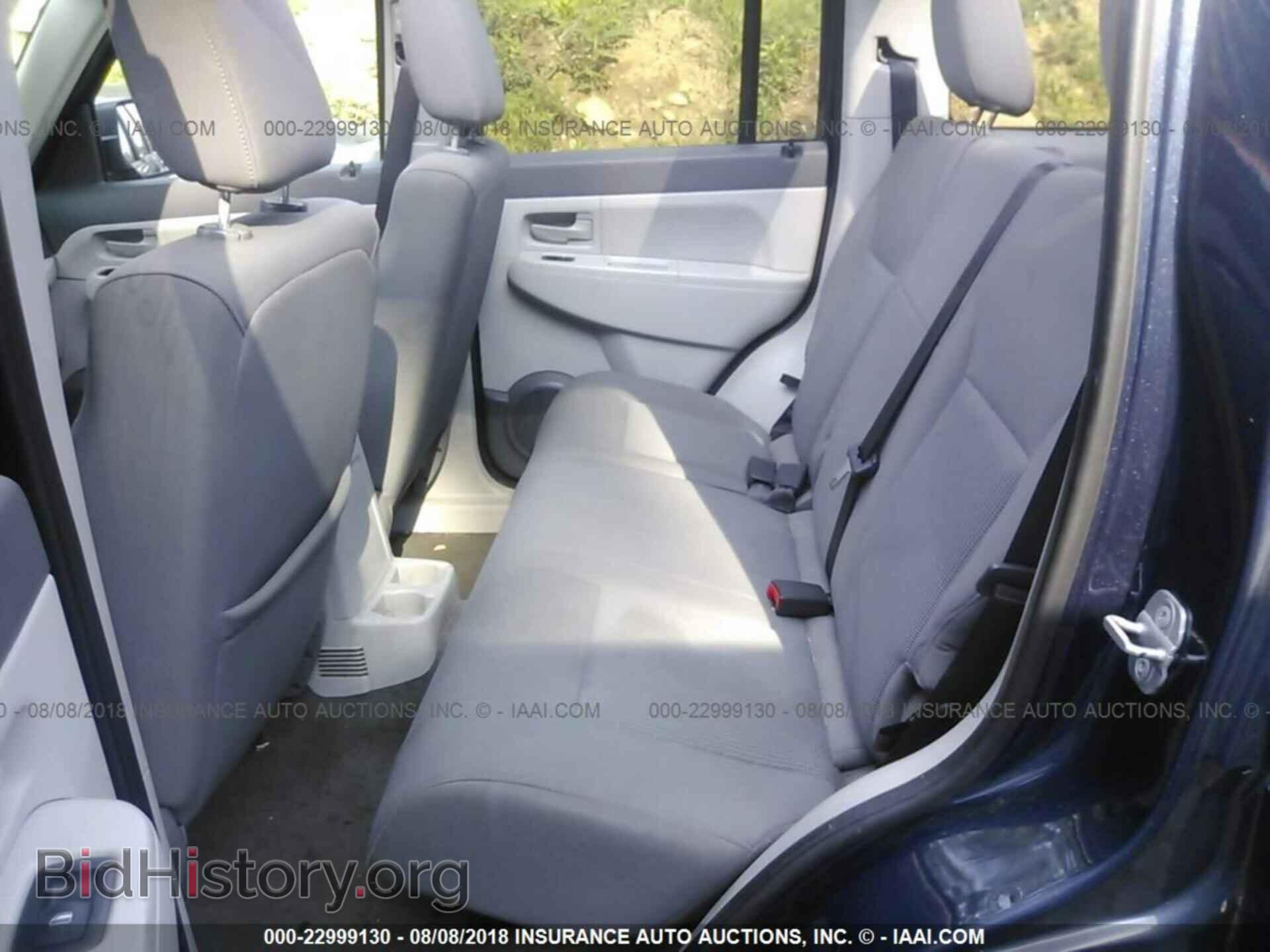 2008 JEEP LIBERTY - VIN: 1J8GN28K08W202078 - Фото 8