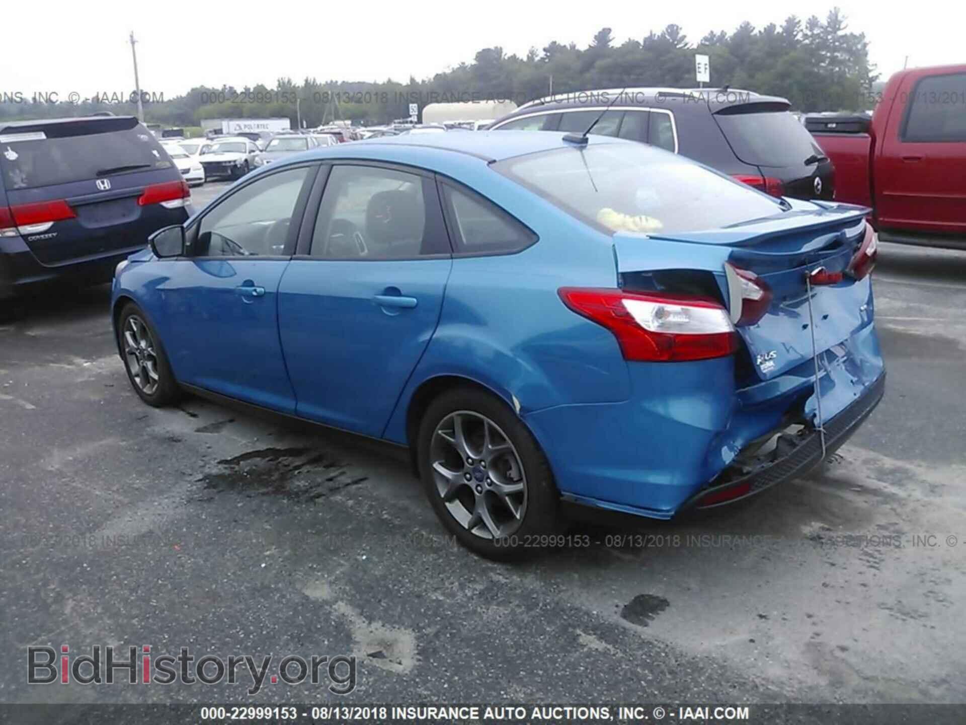 2013 Ford Focus - VIN: 1FADP3F27DL103160 - Photo 3