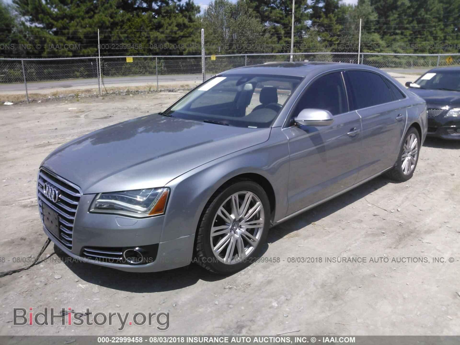 2011 Audi A8 - VIN: WAURVAFD8BN005801 - Photo 2