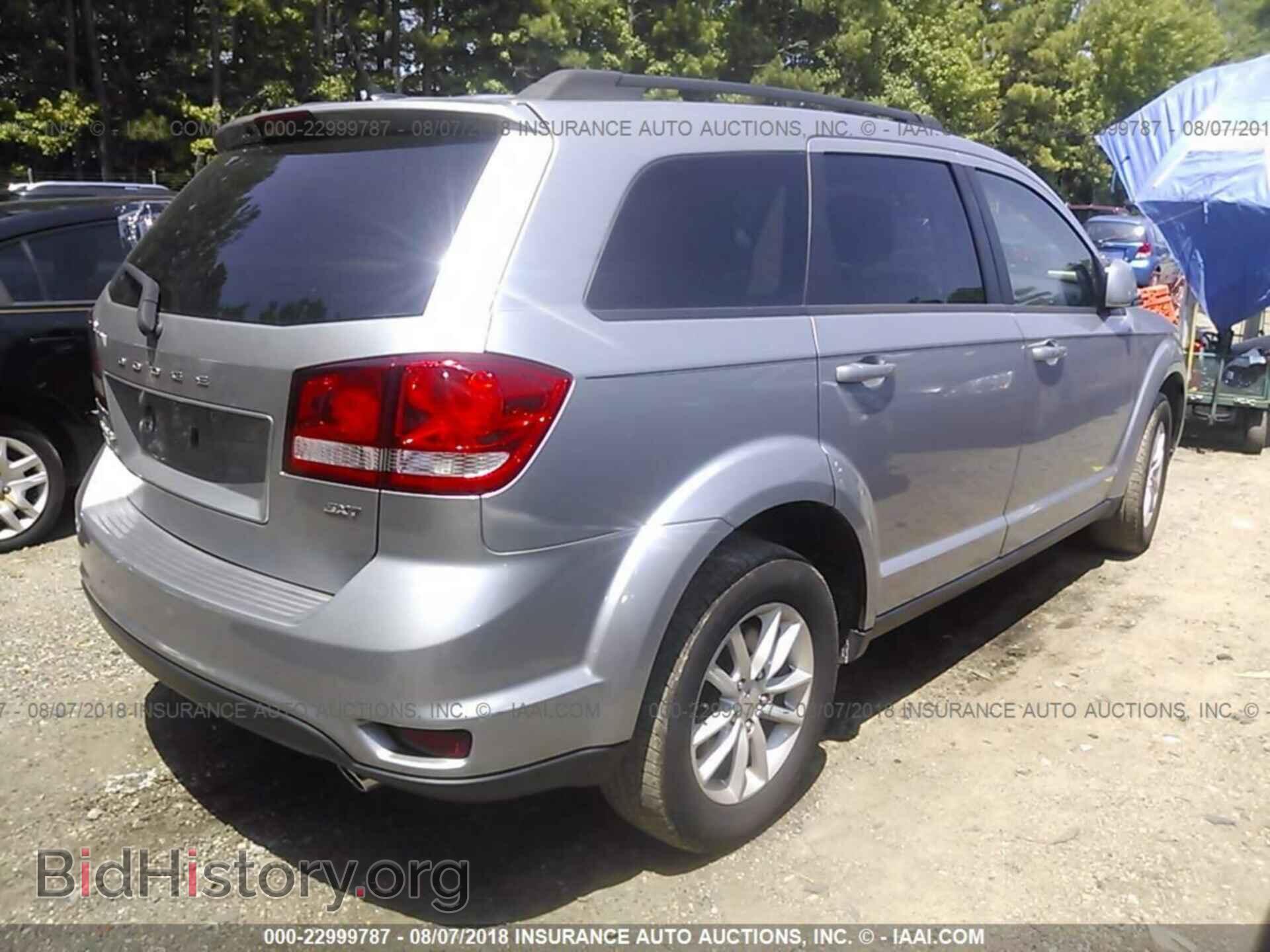 2015 Dodge Journey - VIN: 3C4PDDBG8FT554497 - Photo 4