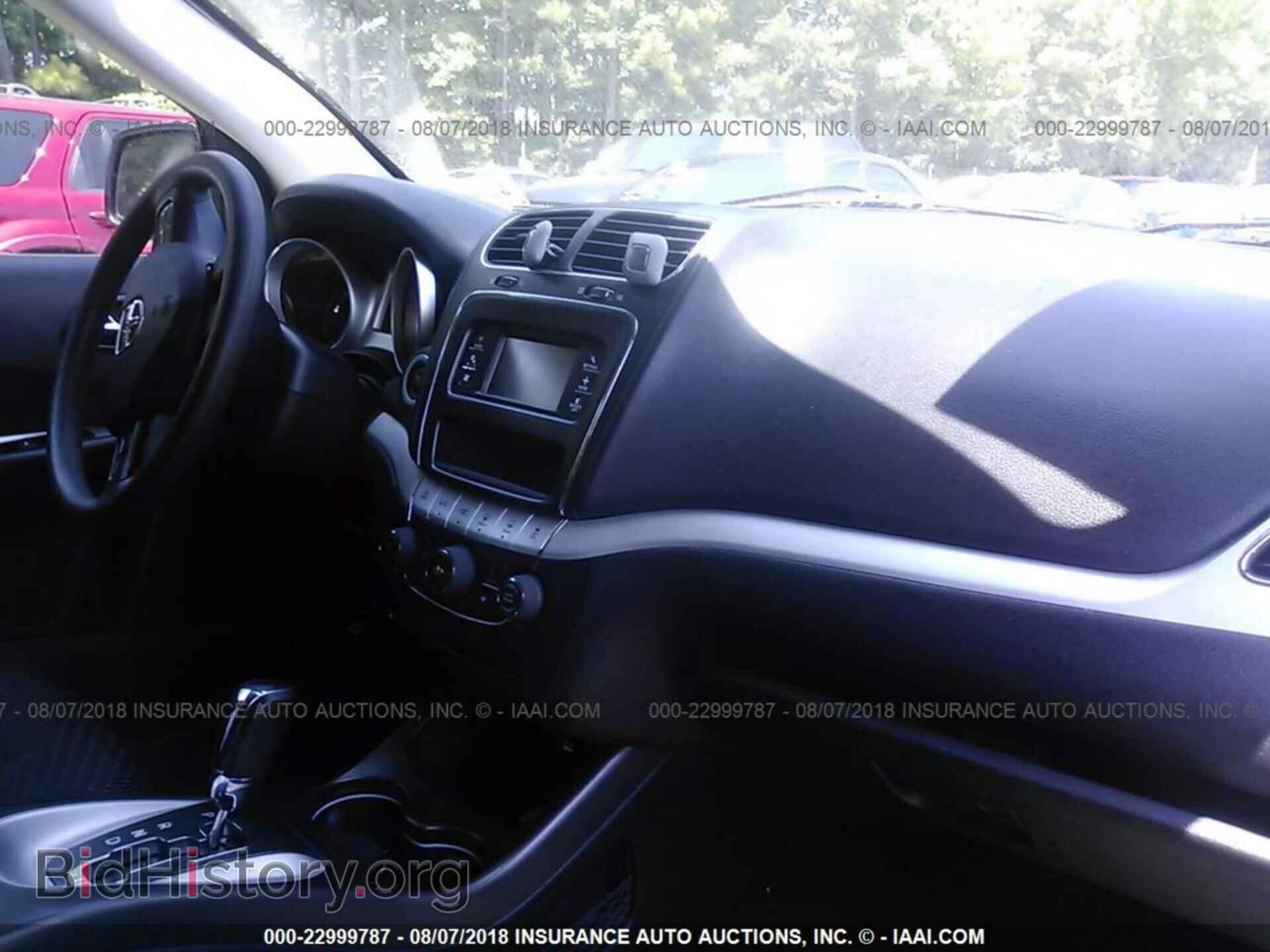 2015 Dodge Journey - VIN: 3C4PDDBG8FT554497 - Photo 5