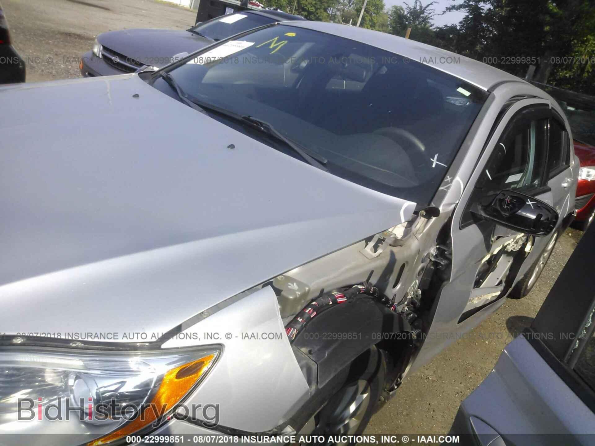 2011 Chrysler 200 - VIN: 1C3BC4FB2BN590020 - Photo 6