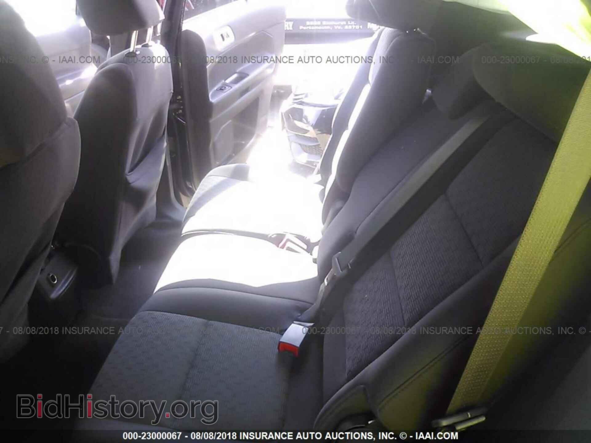 2011 Ford Explorer - VIN: 1FMHK7D80BGA94196 - Фото 8