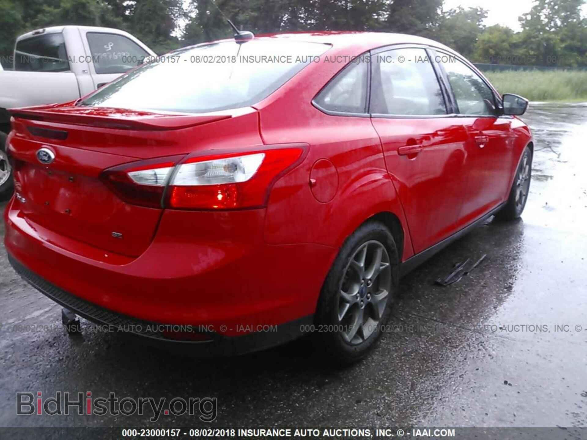 2013 Ford Focus - VIN: 1FADP3F21DL212486 - Photo 4