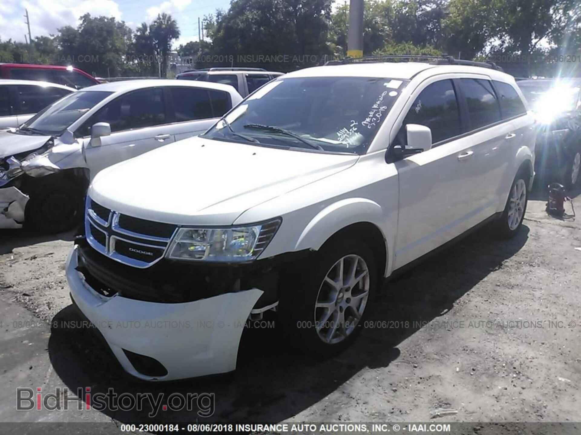 2012 Dodge Journey - VIN: 3C4PDCBG8CT204356 - Фото 2
