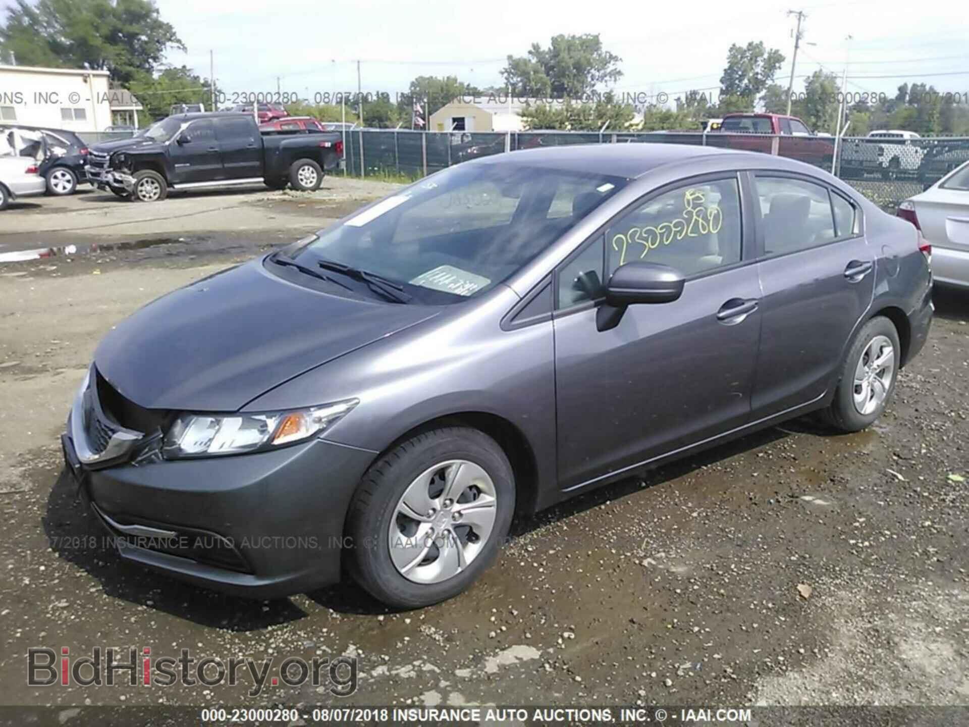 2014 Honda Civic - VIN: 19XFB2F52EE010367 - Фото 2