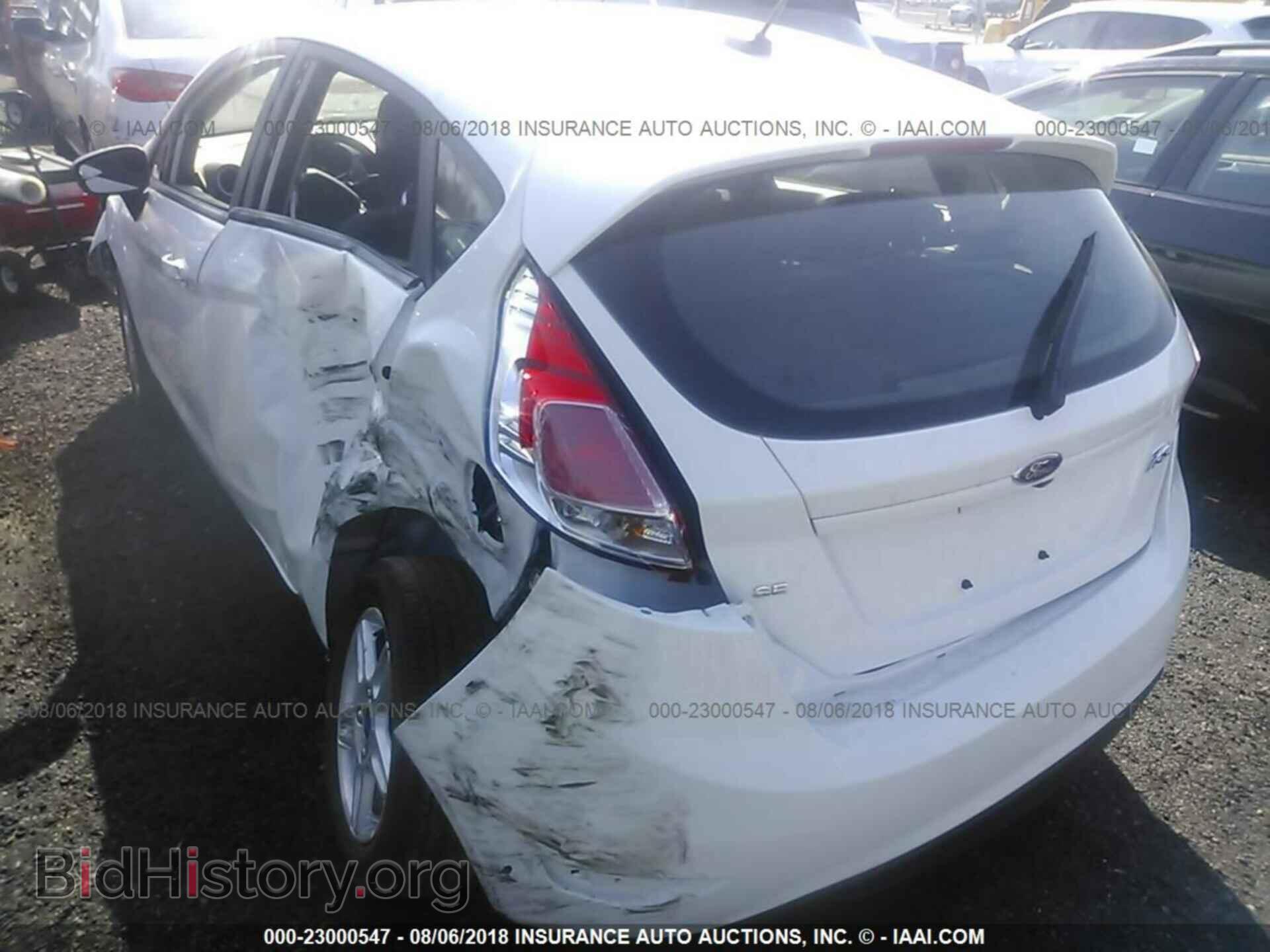 2018 Ford Fiesta - VIN: 3FADP4EJ0JM127664 - Фото 3