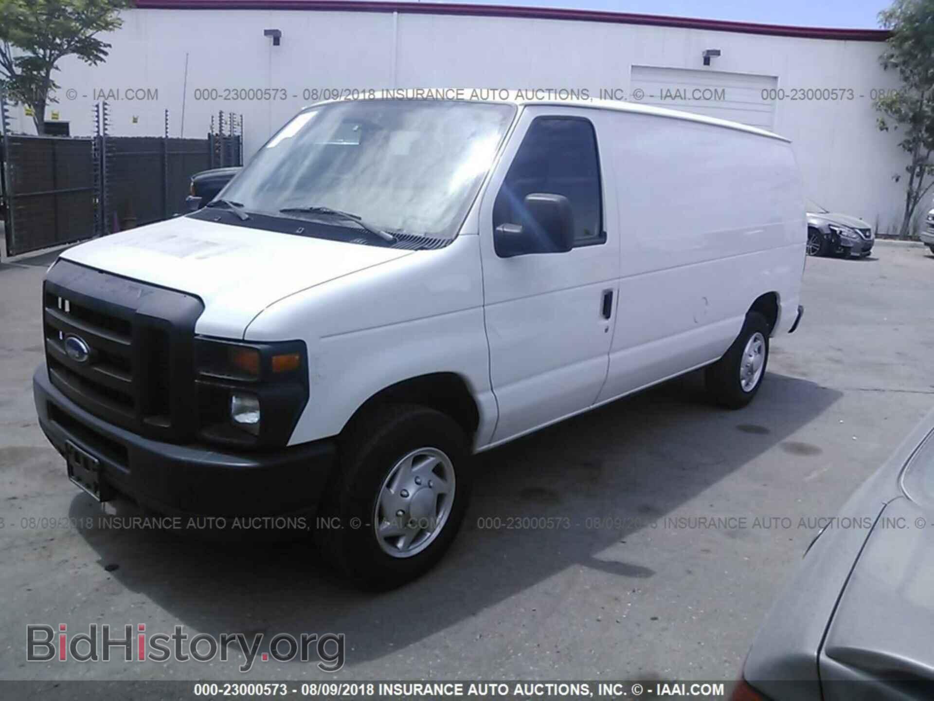 2014 Ford Econoline - VIN: 1FTNE1EW1EDA44020 - Фото 2