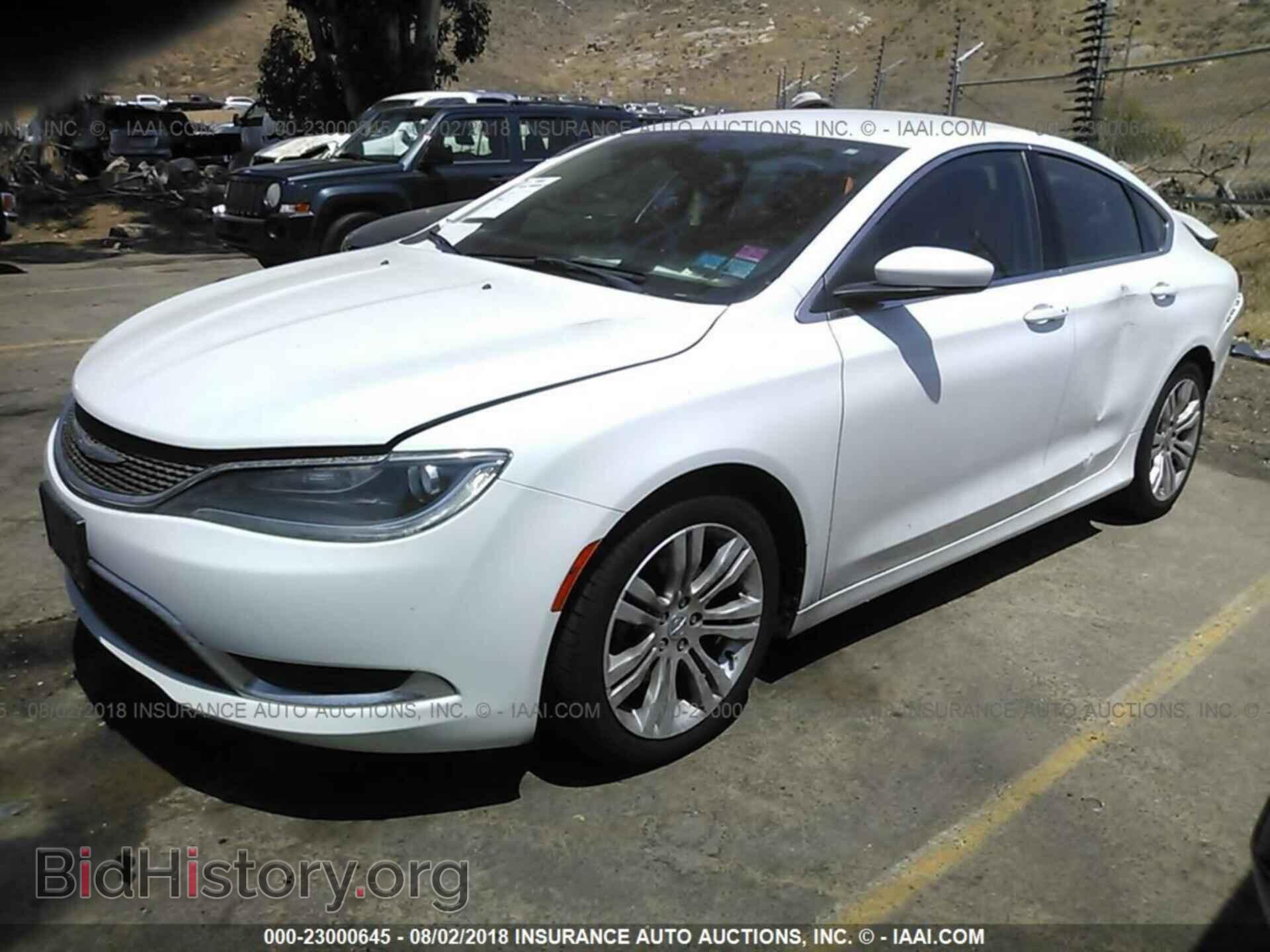 2015 Chrysler 200 - VIN: 1C3CCCAB0FN564009 - Фото 2