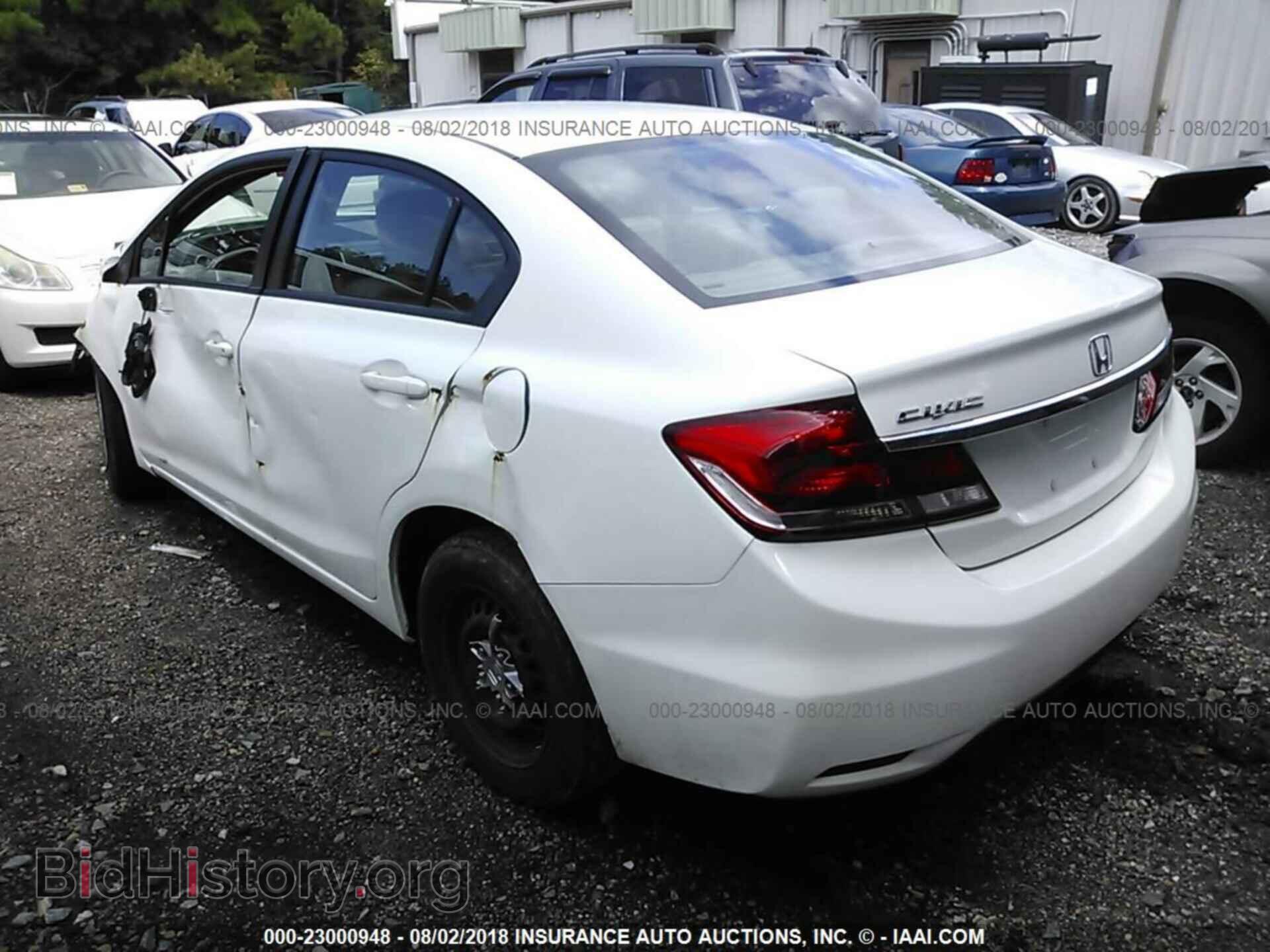 2014 Honda Civic - VIN: 19XFB2F57EE204103 - Фото 3