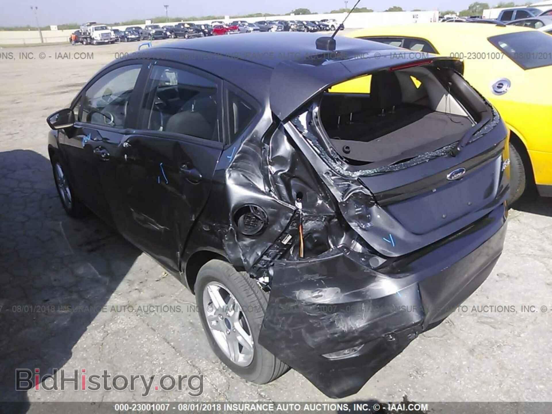 2018 Ford Fiesta - VIN: 3FADP4EJ1JM128158 - Photo 3
