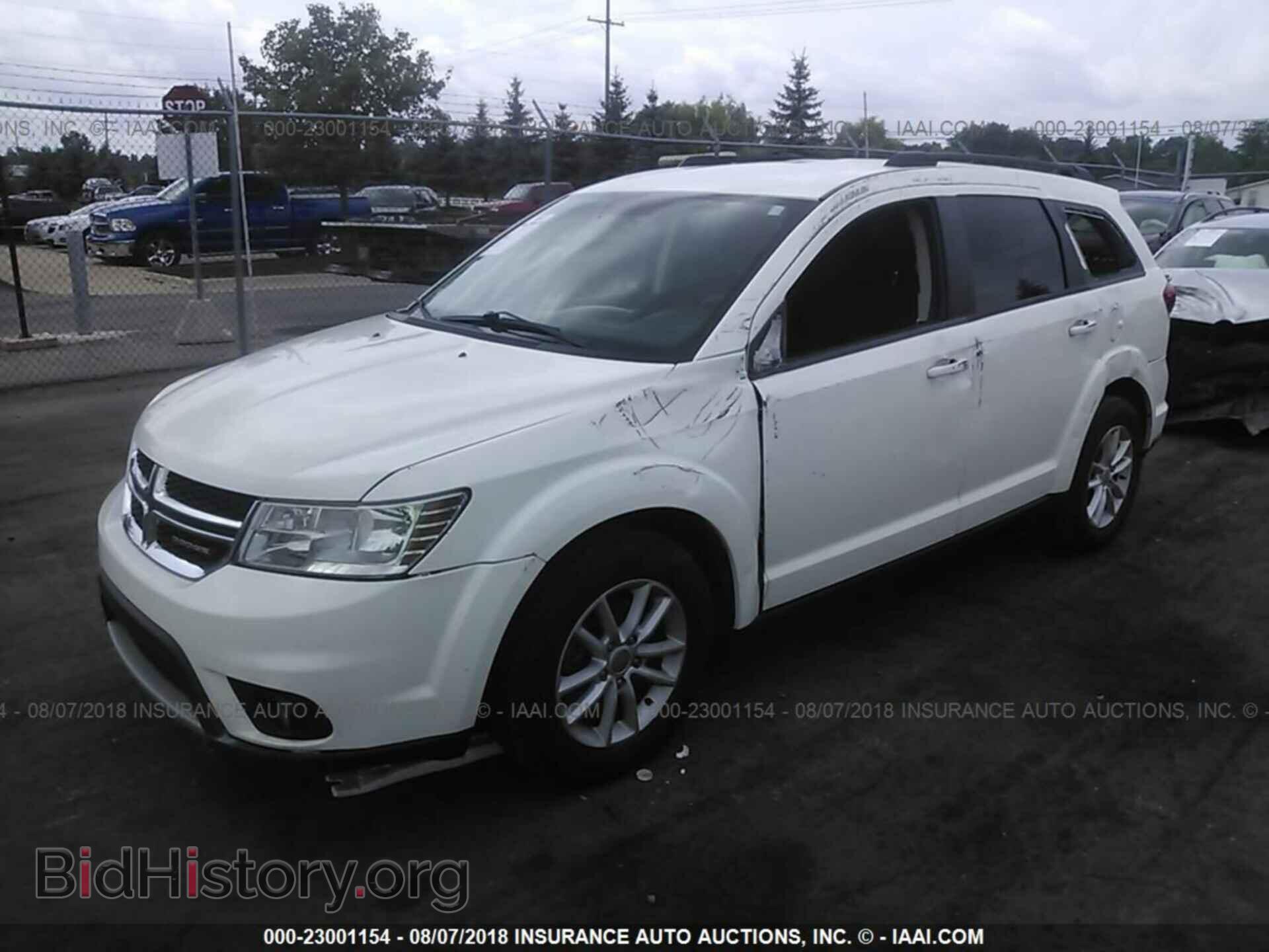 2013 Dodge Journey - VIN: 3C4PDCBB5DT576985 - Фото 2