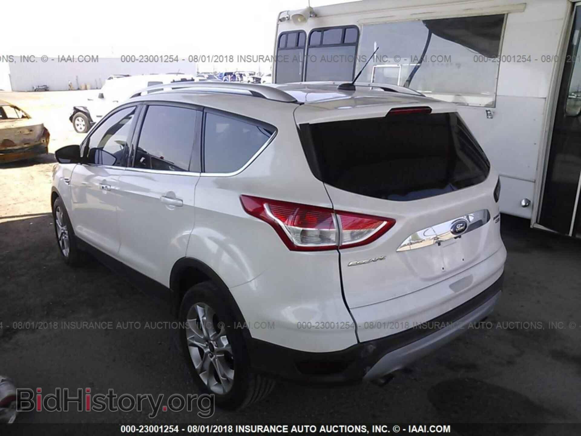 2014 Ford Escape - VIN: 1FMCU9J94EUC93271 - Фото 3