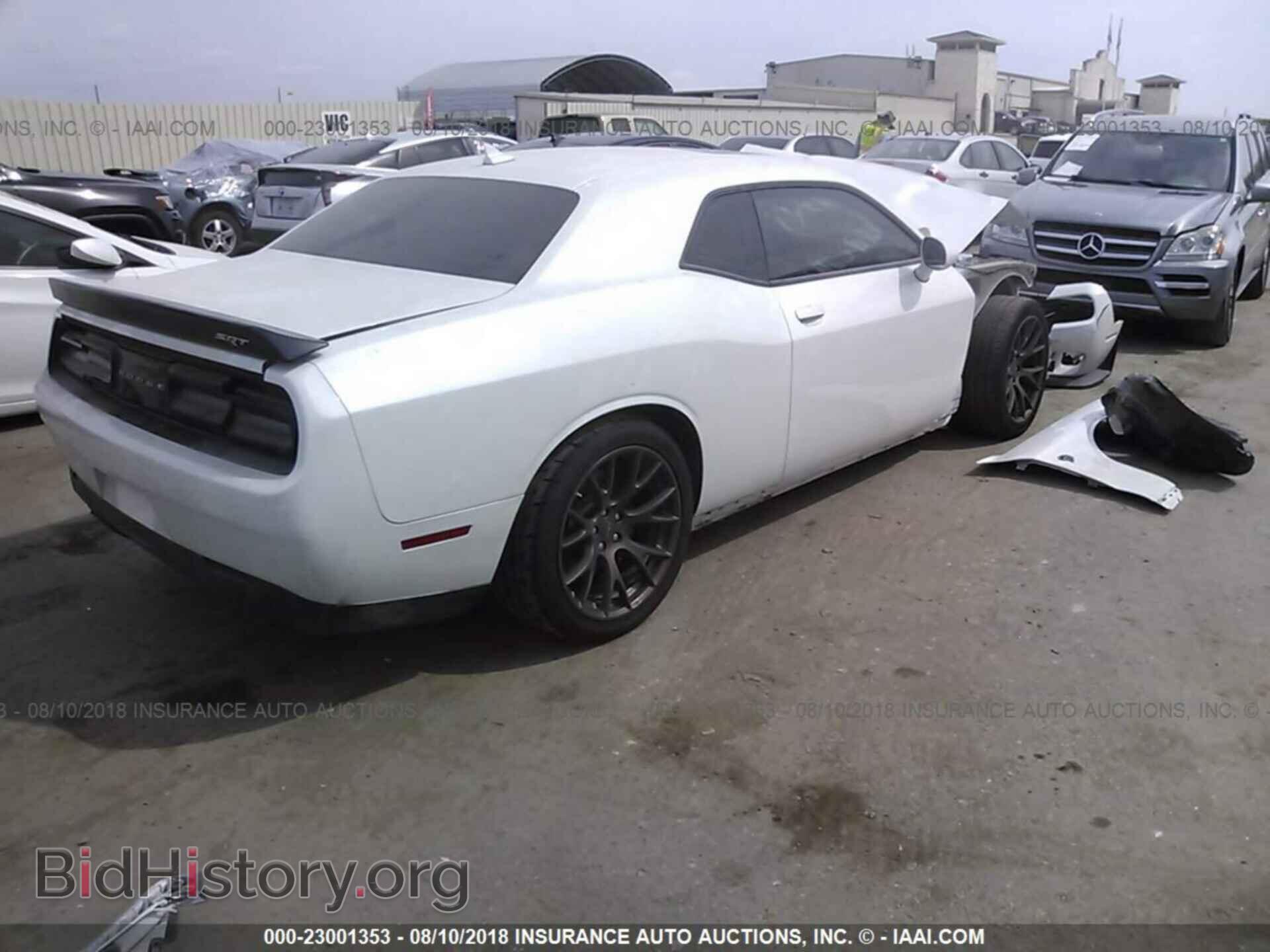 2016 Dodge Challenger - VIN: 2C3CDZC96GH274717 - Photo 4