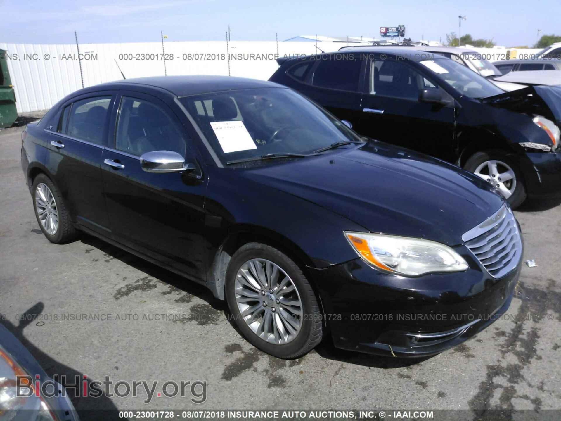 Фотография 1C3BC2FGXBN516103 - Chrysler 200 2011