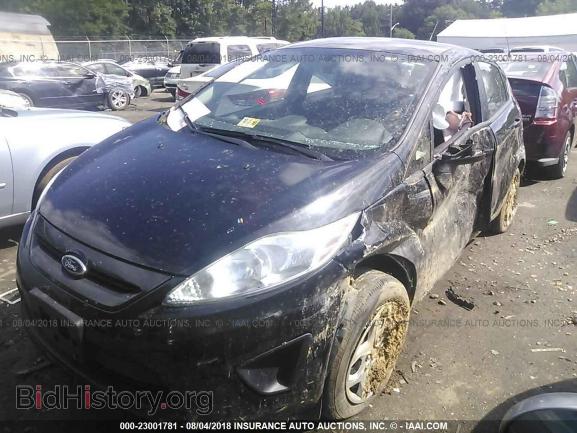 2013 Ford Fiesta - VIN: 3FADP4EJ2DM171332 - Фото 2