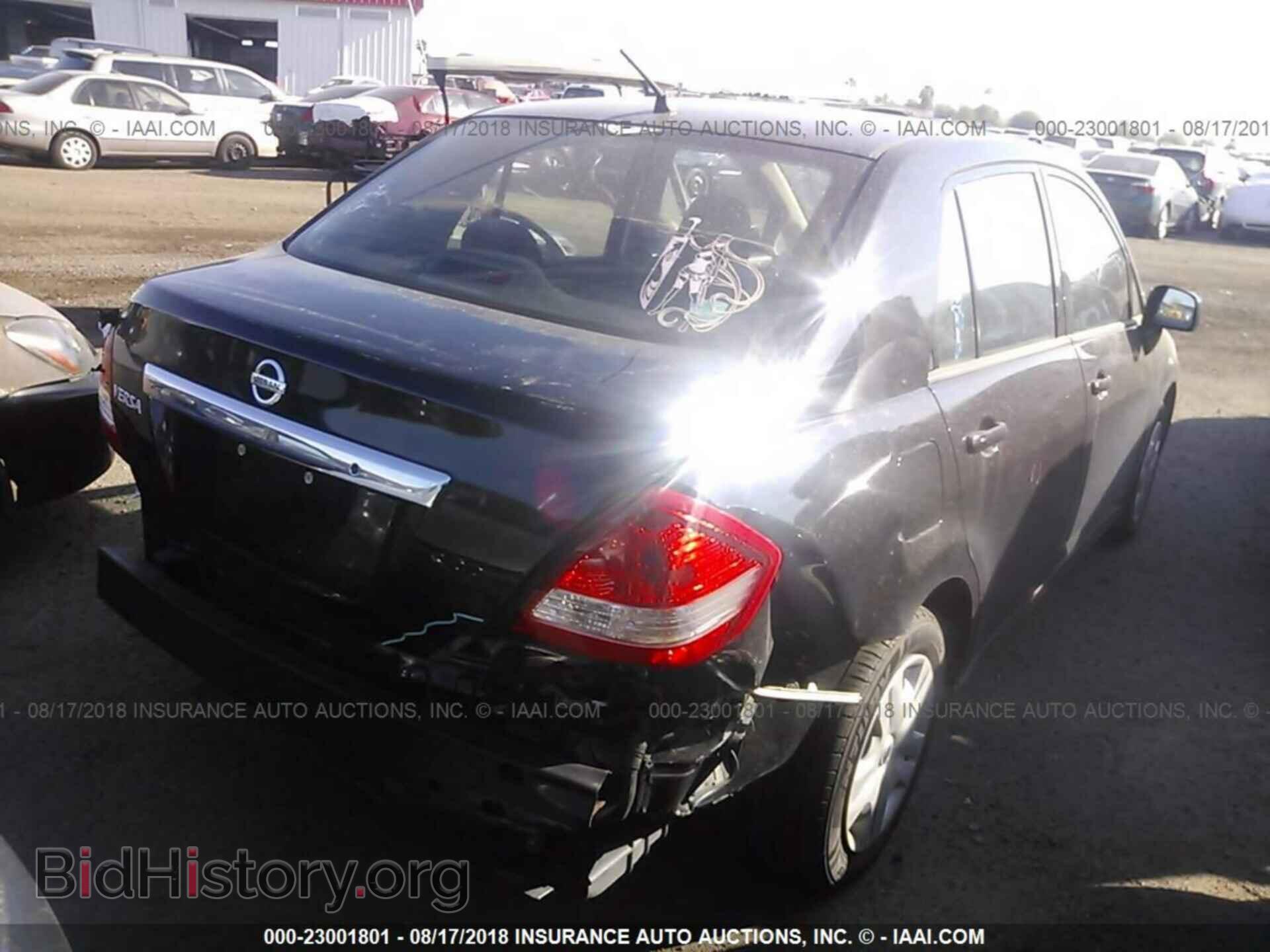 2011 Nissan Versa - VIN: 3N1BC1AP9BL392938 - Photo 4