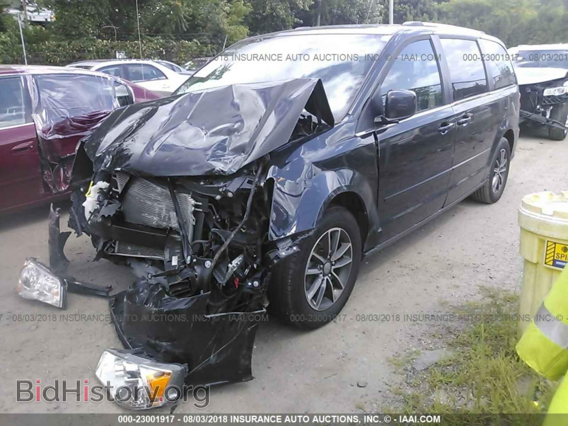 2017 Dodge Grand caravan - VIN: 2C4RDGCG8HR599891 - Фото 2