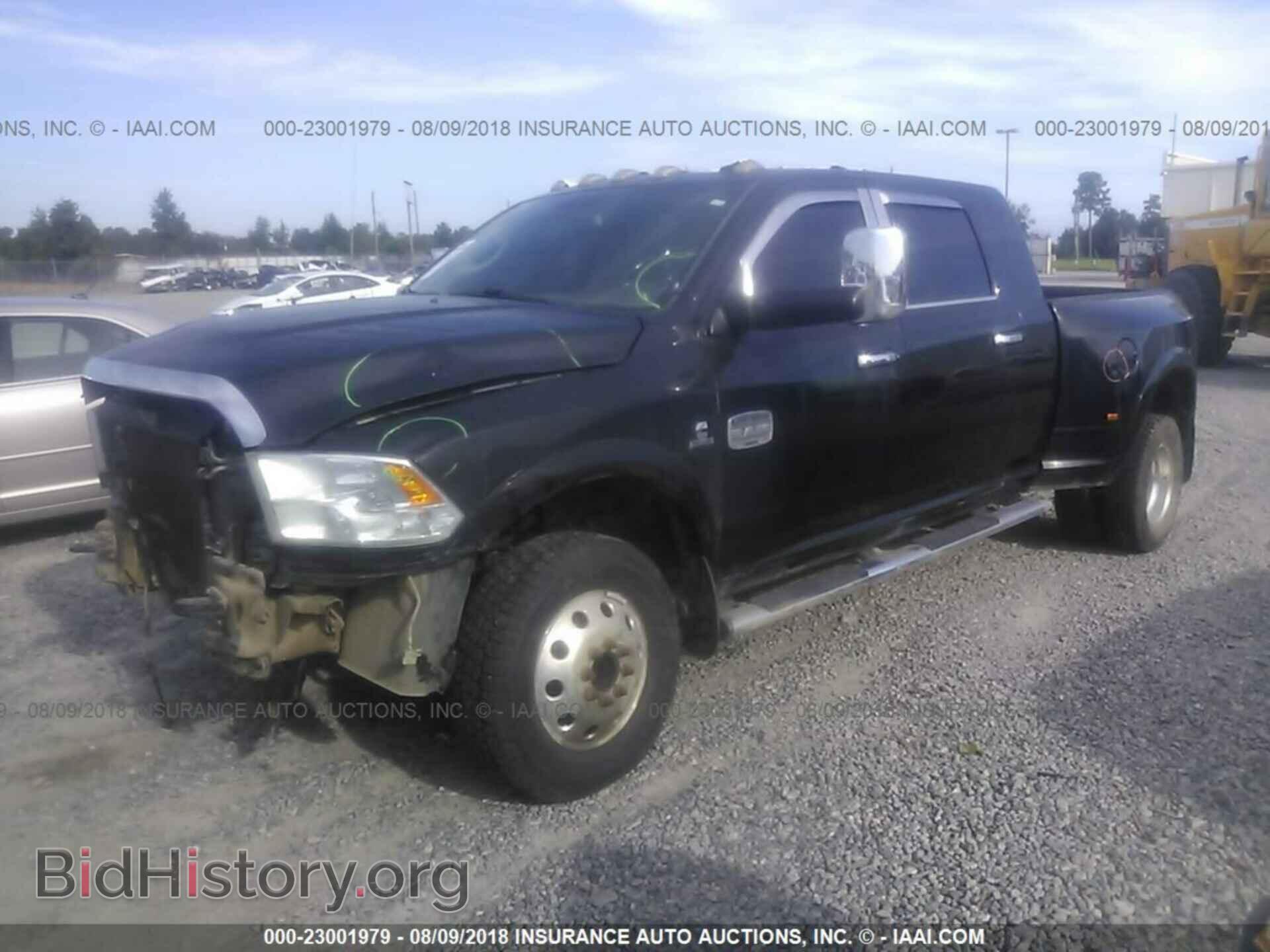2012 Dodge Ram 3500 - VIN: 3C63DRNL5CG127309 - Photo 2