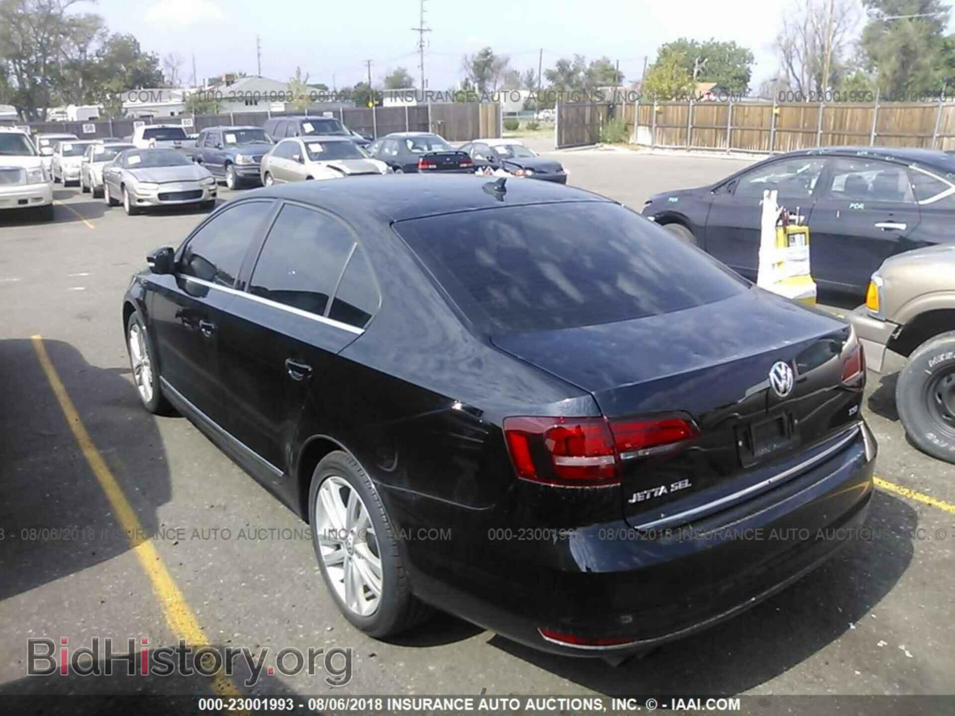 2017 VOLKSWAGEN JETTA - VIN: 3VWL17AJ0HM302596 - Фото 3