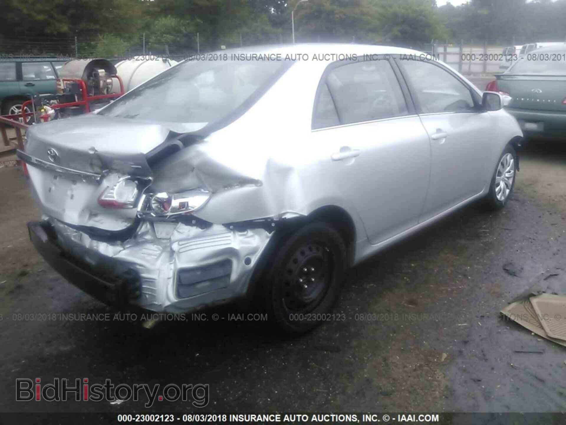 2013 Toyota Corolla - VIN: 5YFBU4EE7DP108944 - Photo 4