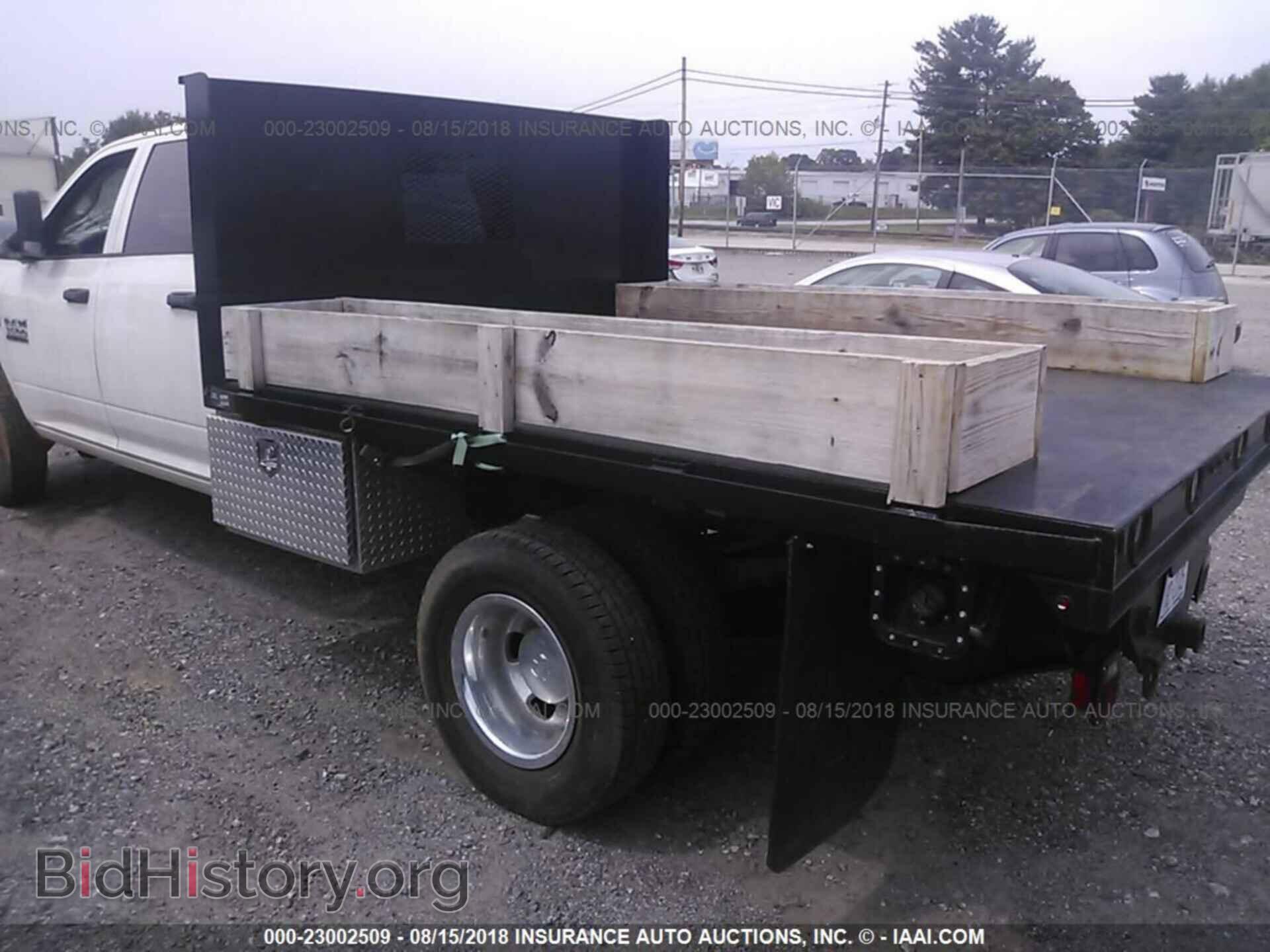 2016 Ram 3500 - VIN: 3C7WRTCJ7GG140285 - Фото 3