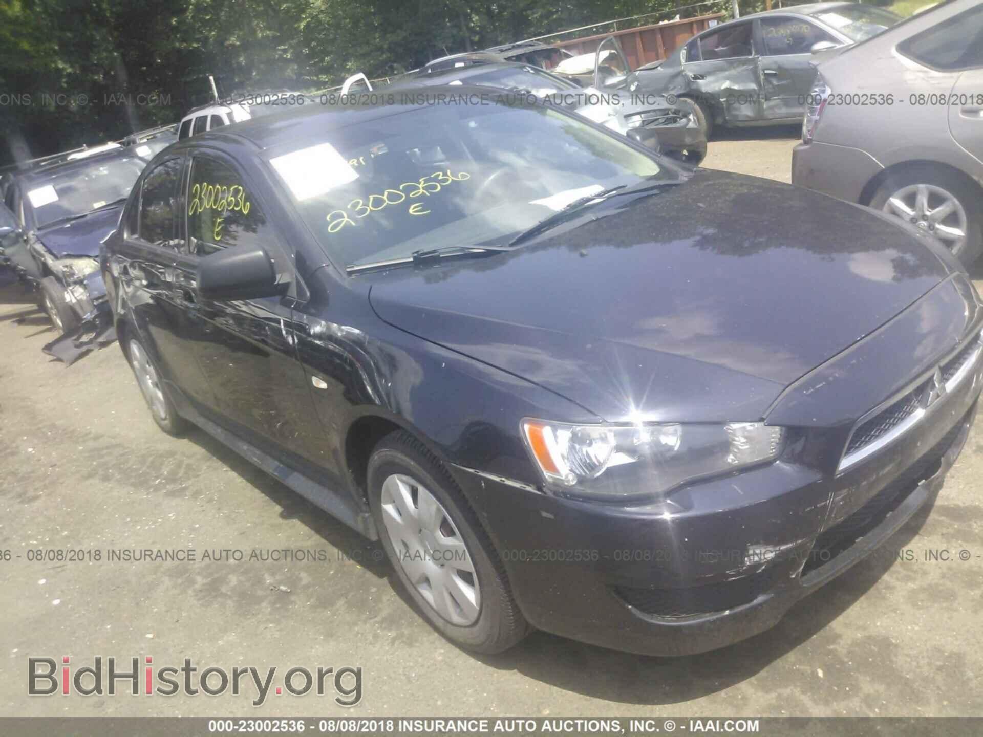 Photo JA32U2FU7BU019089 - Mitsubishi Lancer 2011