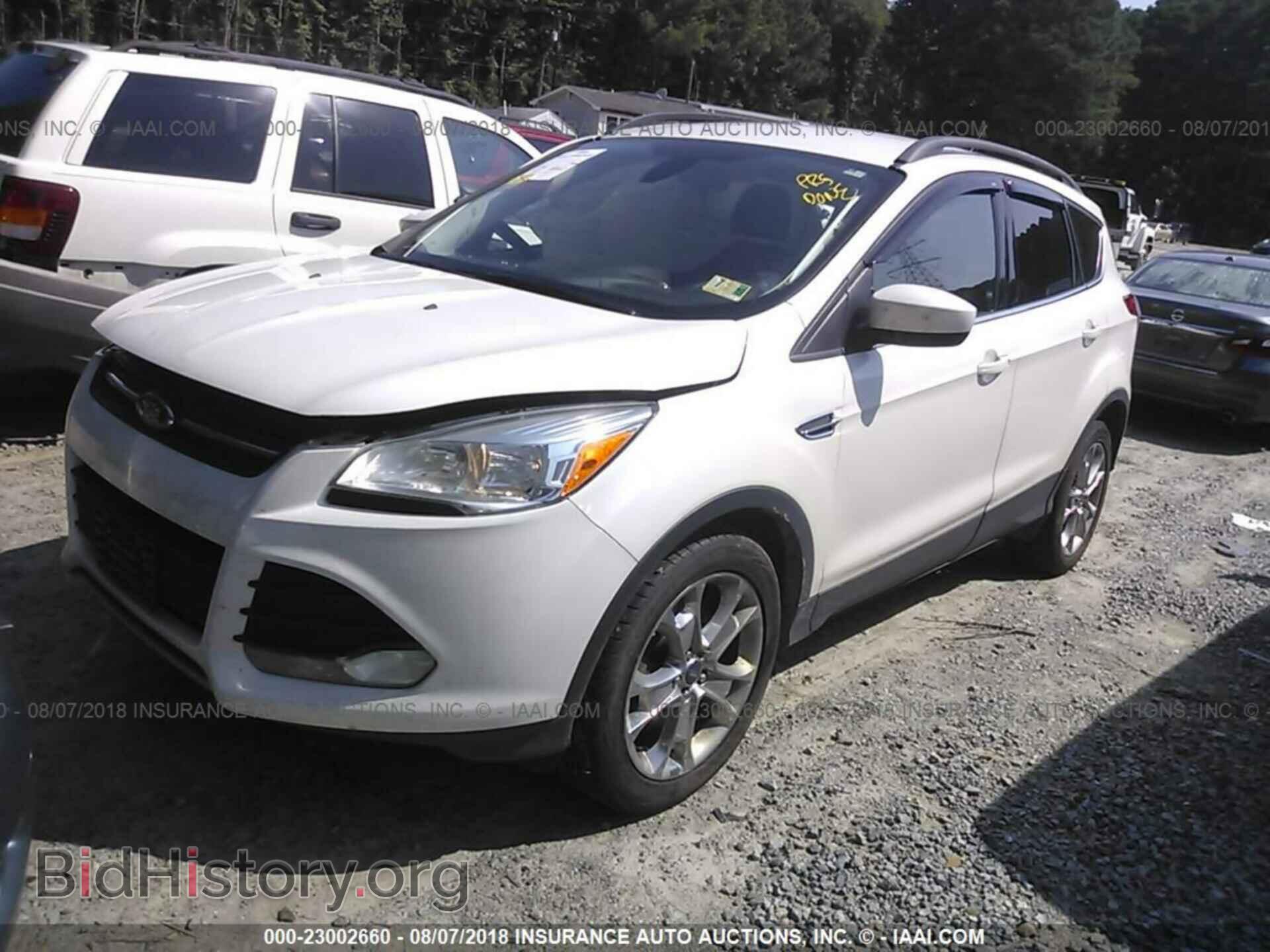 2014 Ford Escape - VIN: 1FMCU9G98EUD19832 - Фото 2