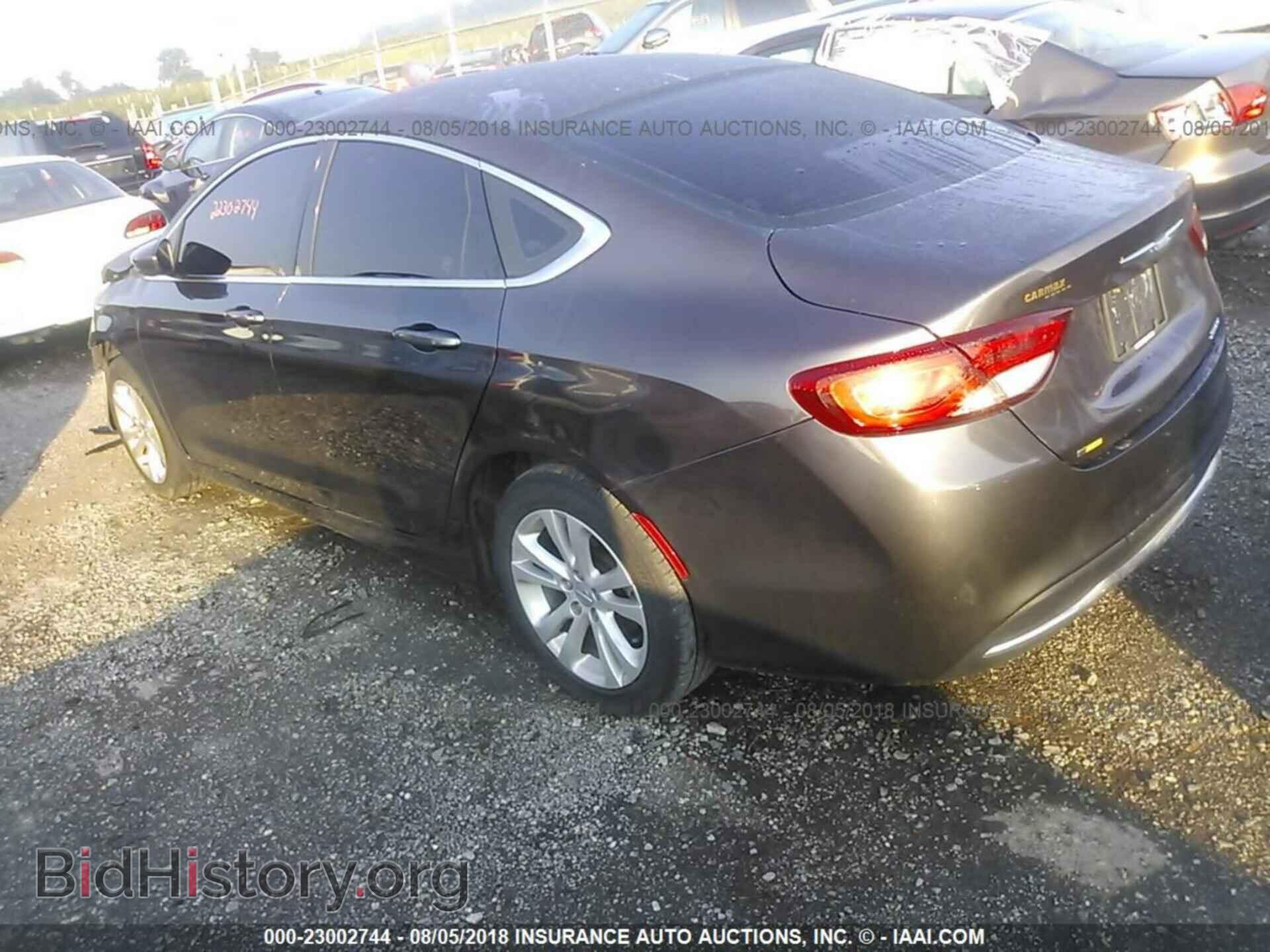 2015 Chrysler 200 - VIN: 1C3CCCAB7FN679478 - Photo 3