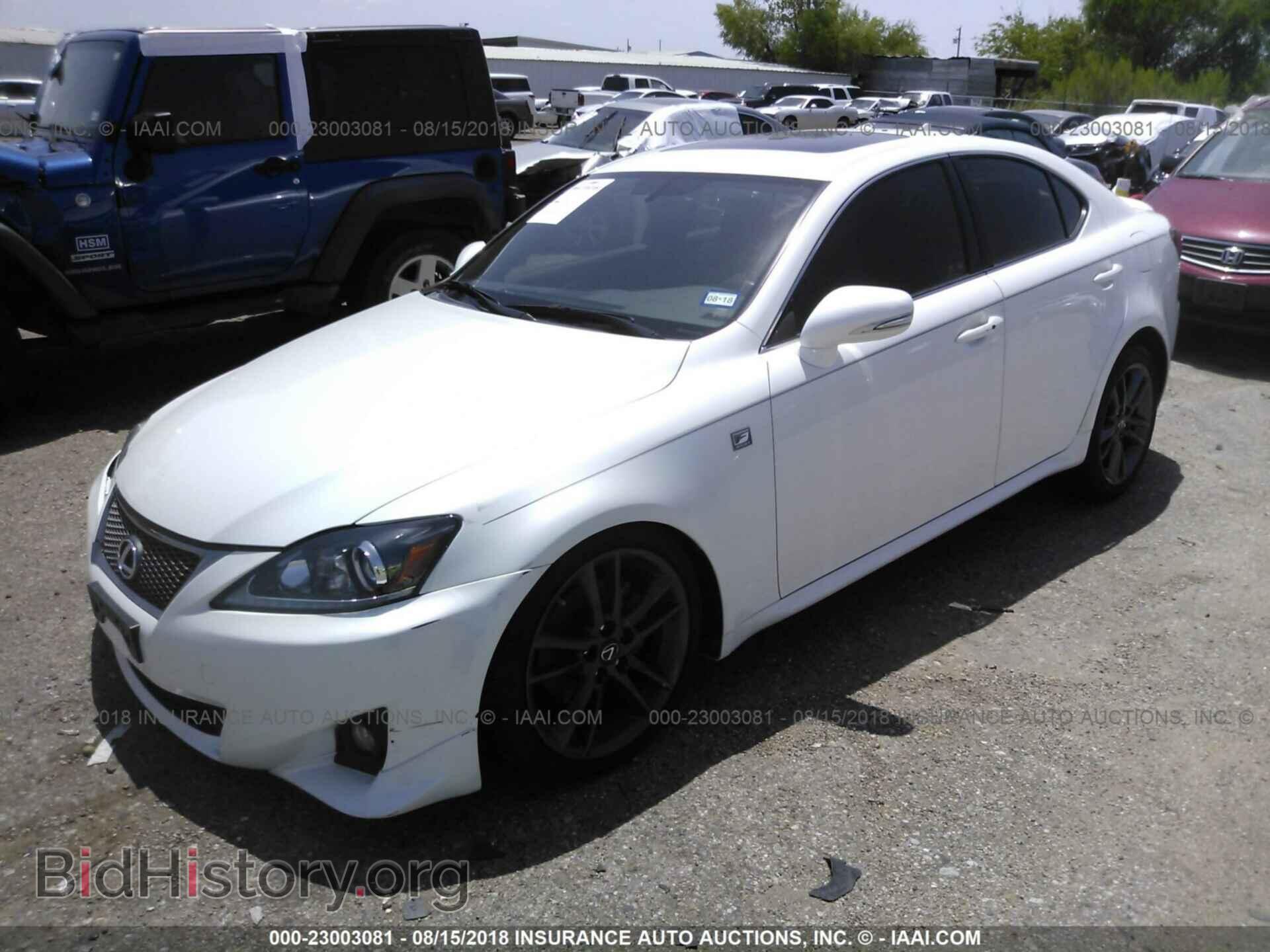 2011 Lexus Is - VIN: JTHBF5C20B5131872 - Фото 2