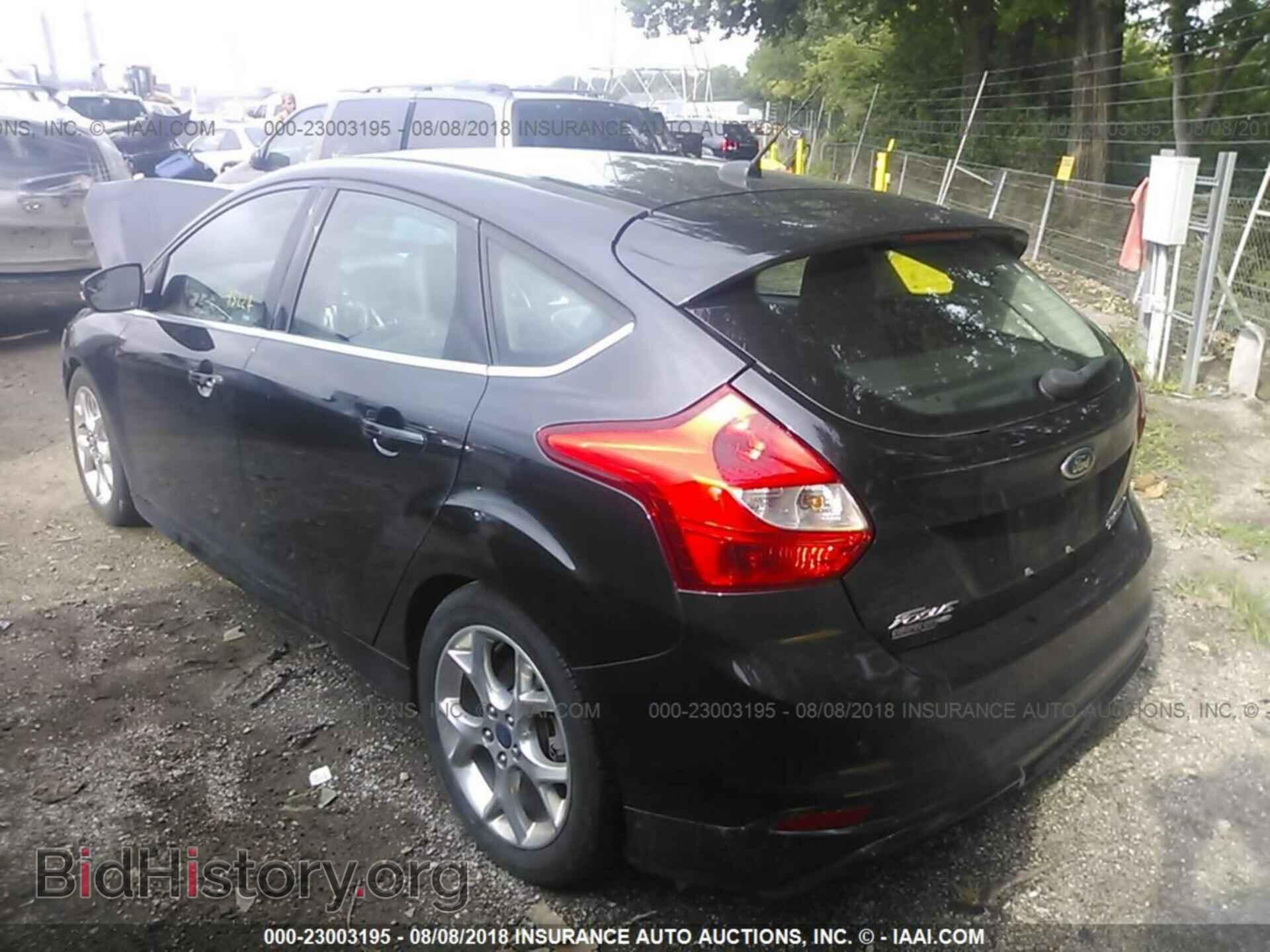 2014 Ford Focus - VIN: 1FADP3N21EL206318 - Фото 3