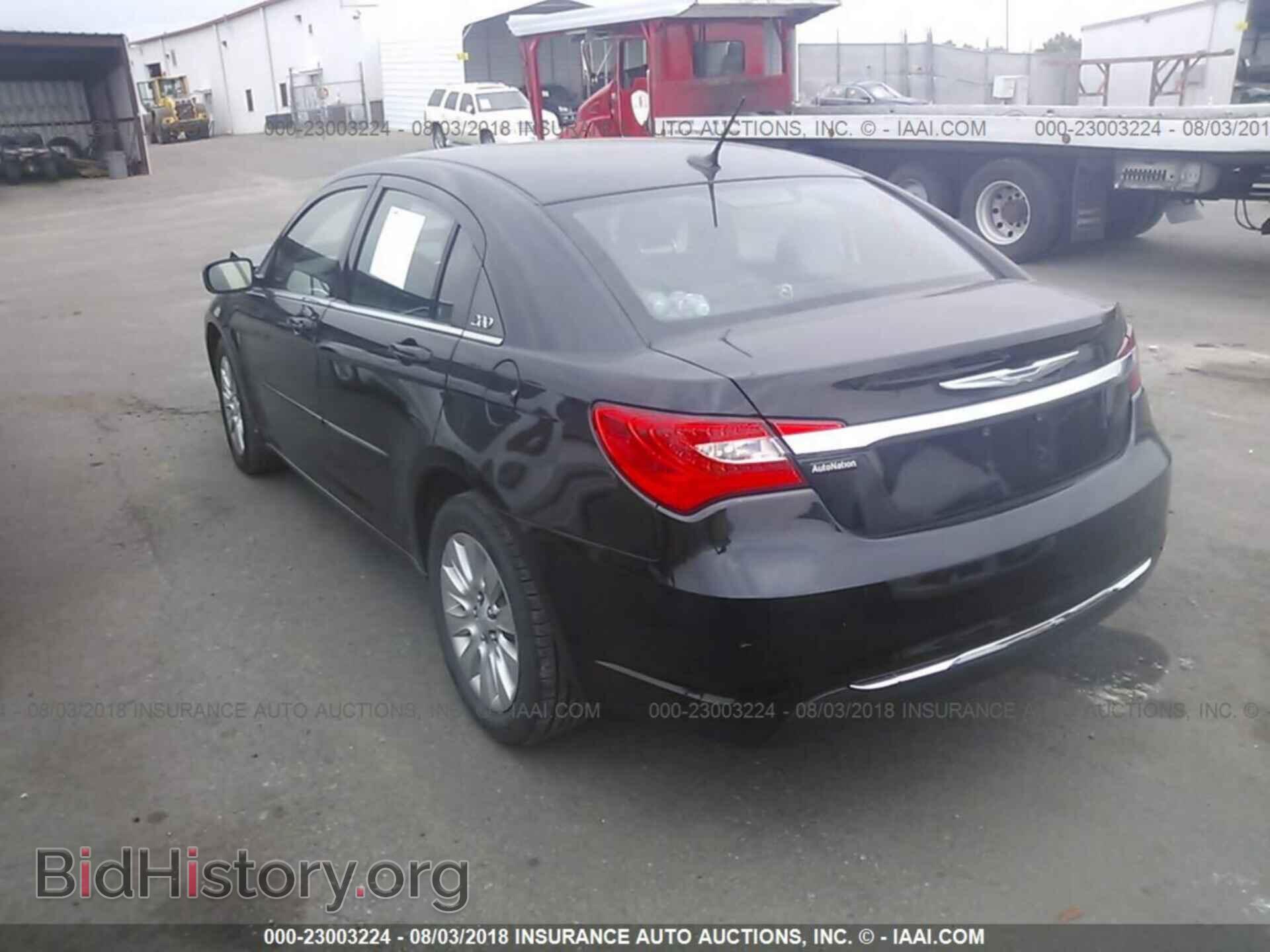 2012 Chrysler 200 - VIN: 1C3CCBAB8CN202886 - Фото 3