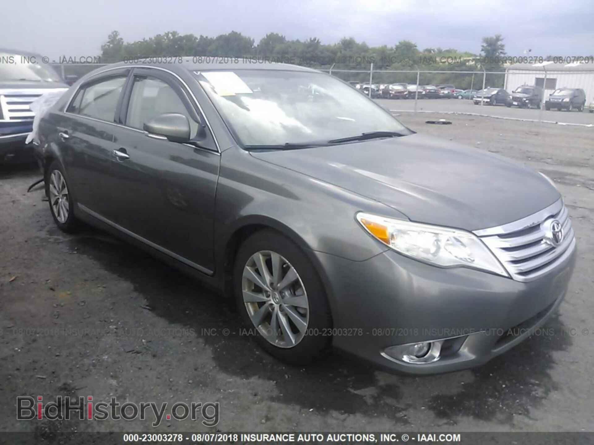 Photo 4T1BK3DB4CU456642 - Toyota Avalon 2012
