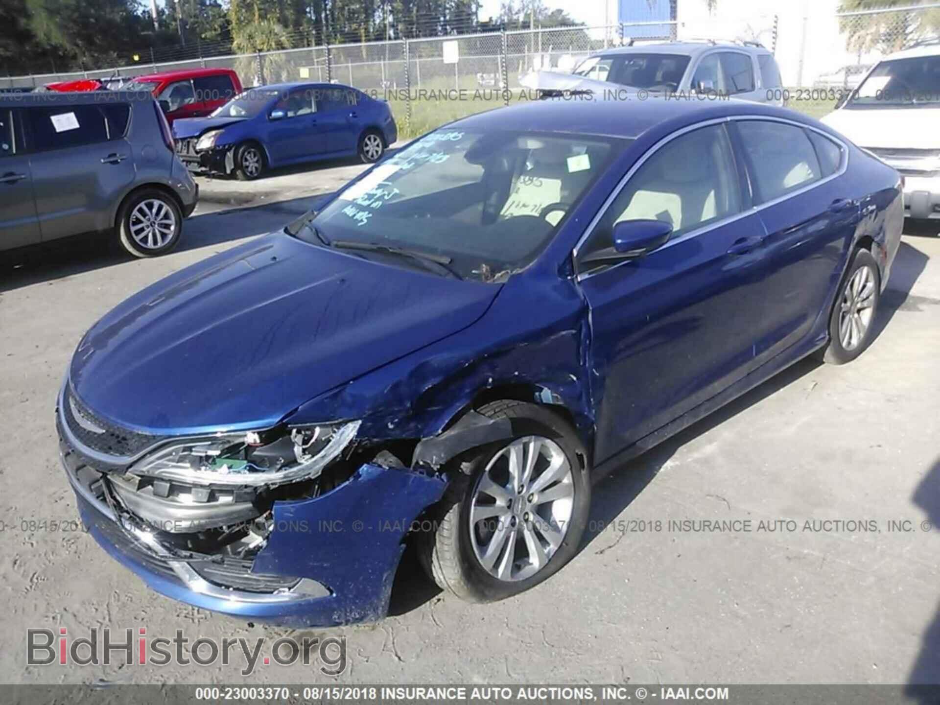 2015 Chrysler 200 - VIN: 1C3CCCABXFN531177 - Photo 2