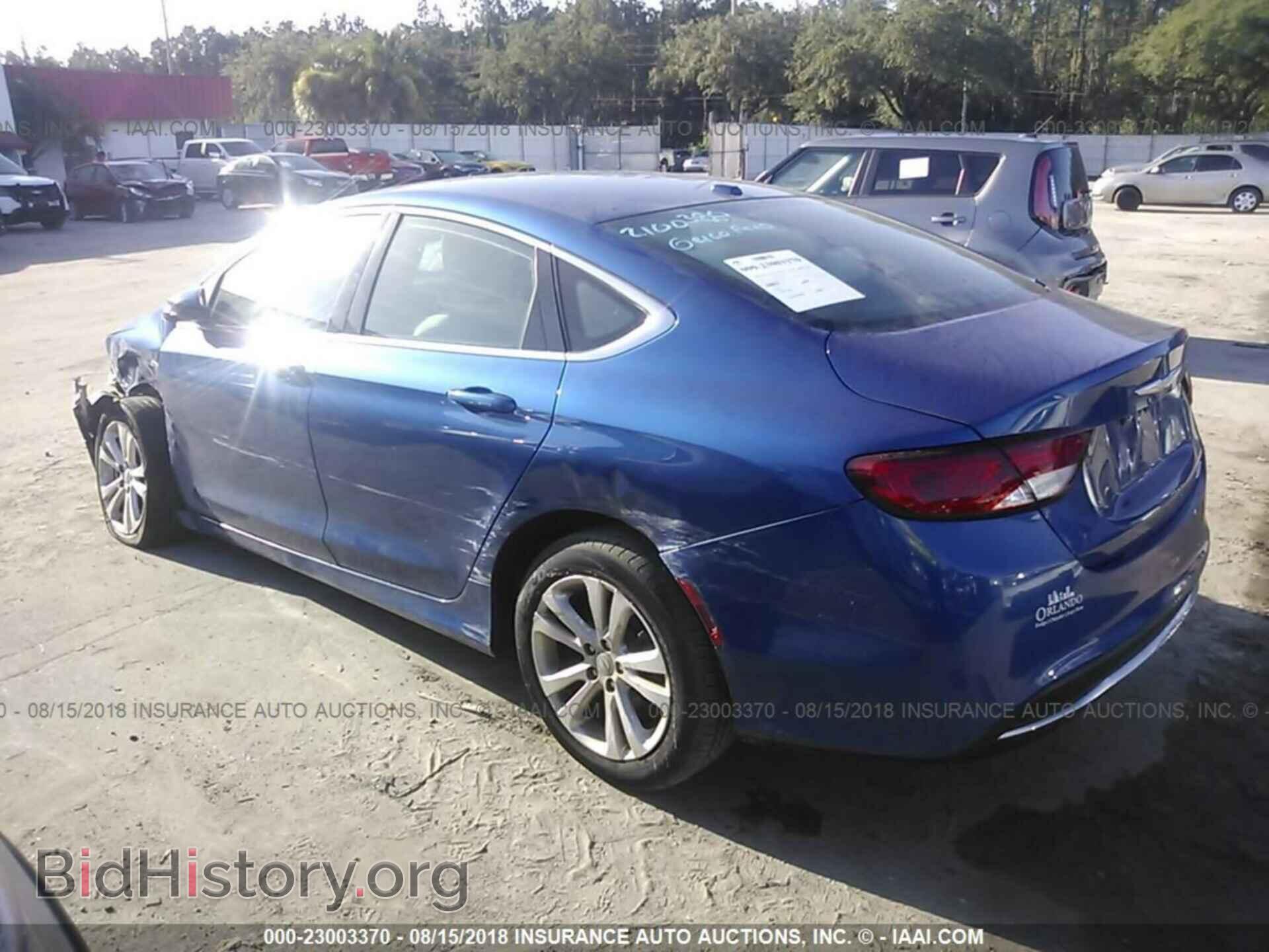 2015 Chrysler 200 - VIN: 1C3CCCABXFN531177 - Photo 3
